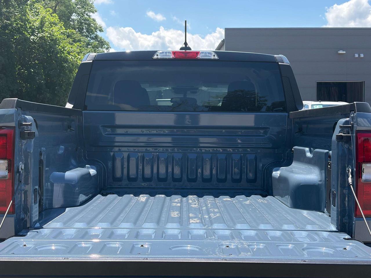 2026 Ford Maverick XLT AWD SuperCrew 301A Photo4