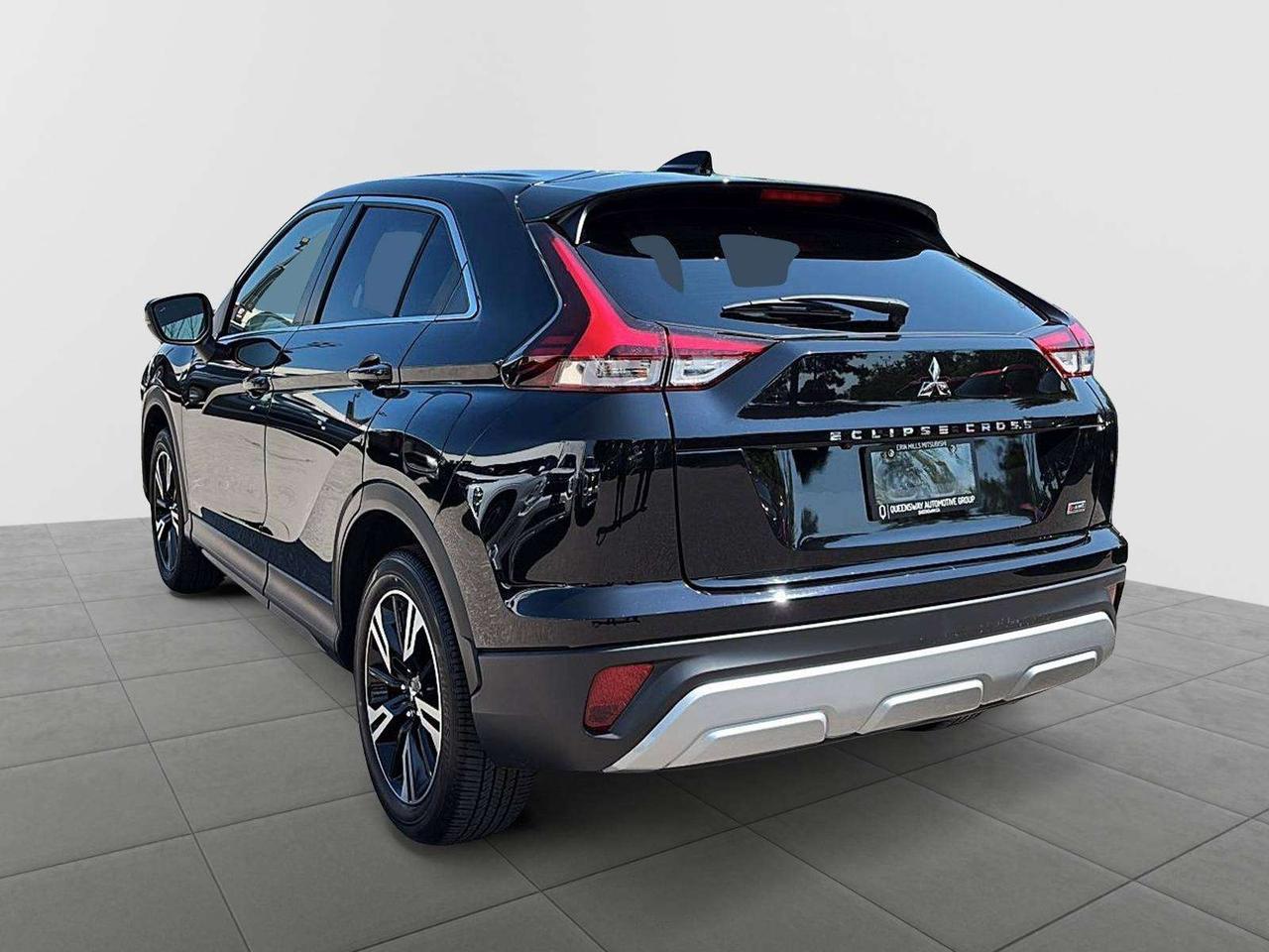 2024 Mitsubishi Eclipse Cross SE Car Play|One Owner|heated Photo