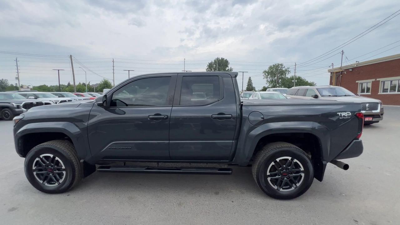 2024 Toyota Tacoma TRD SPORT+ |6-SPEED | DBL CAB |HTD SEATS | CARPLAY Photo