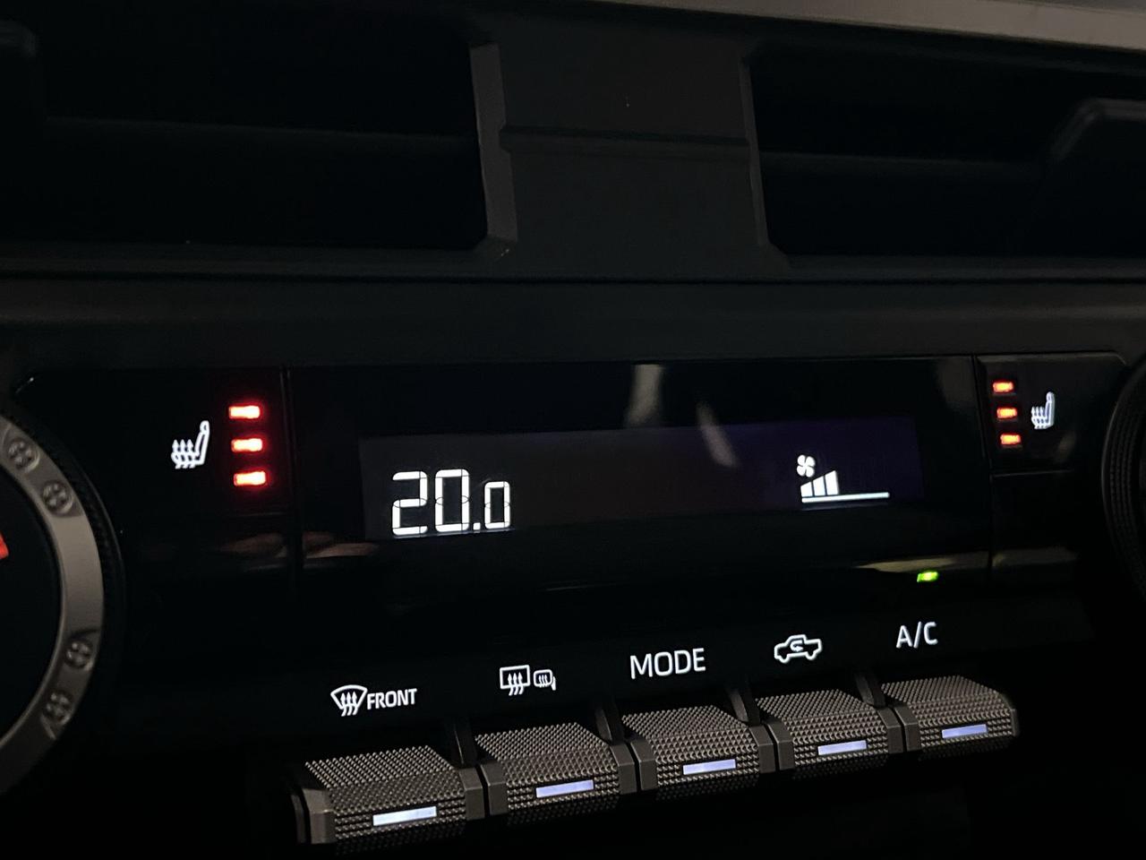 2024 Toyota Tacoma TRD SPORT+ |6-SPEED | DBL CAB |HTD SEATS | CARPLAY Photo