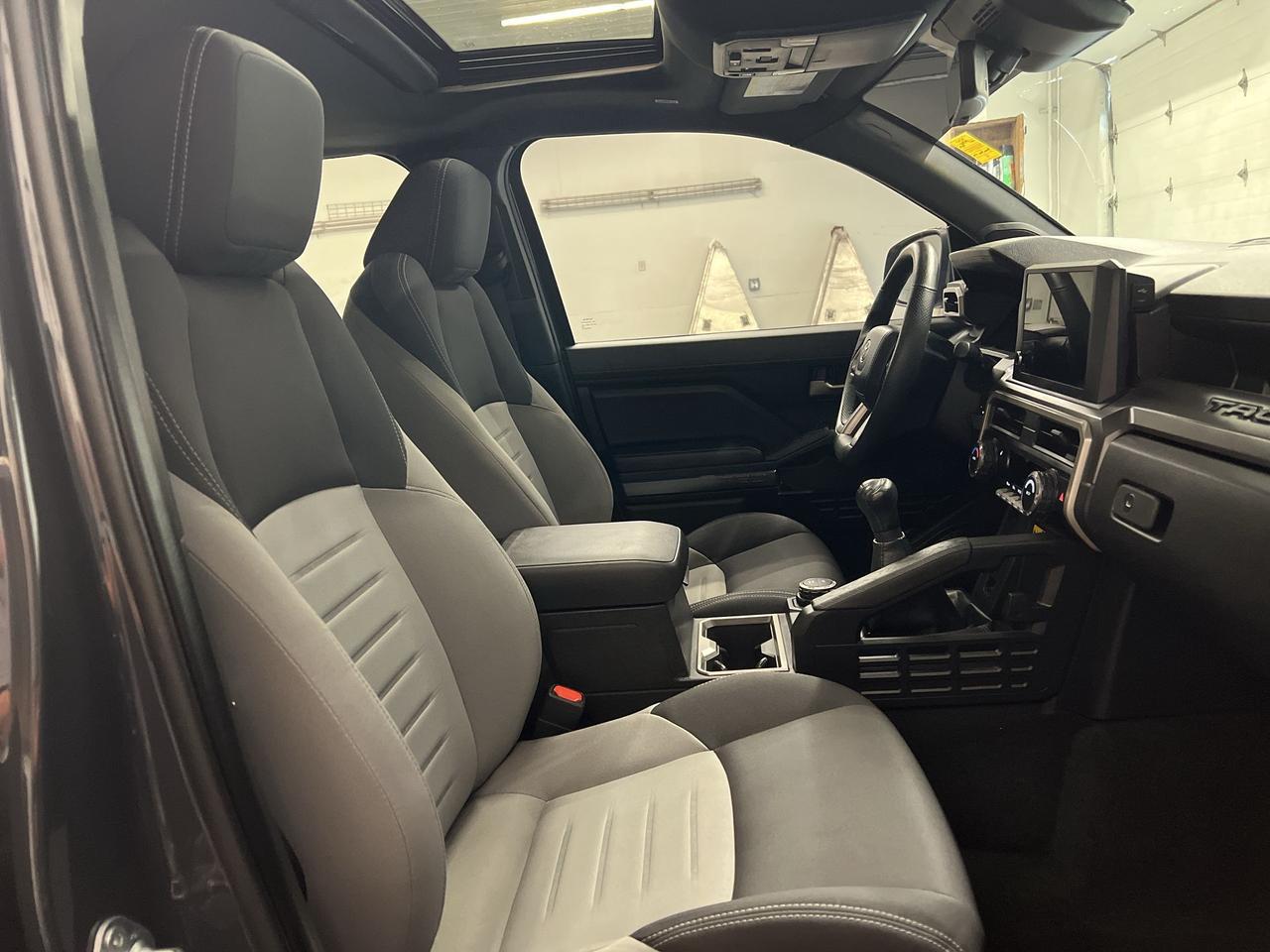2024 Toyota Tacoma TRD SPORT+ |6-SPEED | DBL CAB |HTD SEATS | CARPLAY Photo