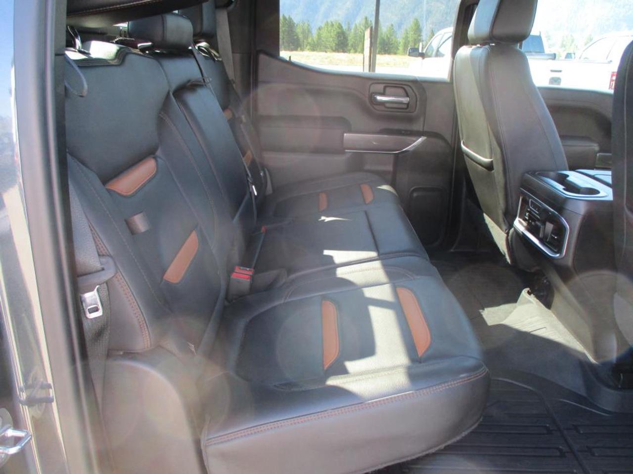 2019 GMC Sierra 1500 AT4 Crew Cab 4X4 Photo
