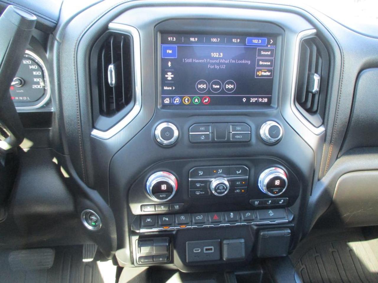 2019 GMC Sierra 1500 AT4 Crew Cab 4X4 Photo