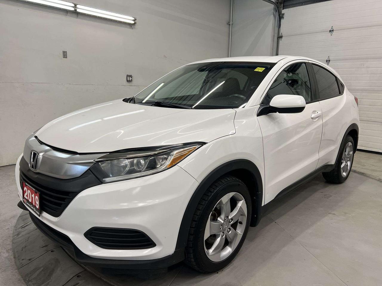 2019 Honda HR-V AWD | HTD SEATS | CARPLAY | ALLOYS | ADAPT. CRUISE Photo