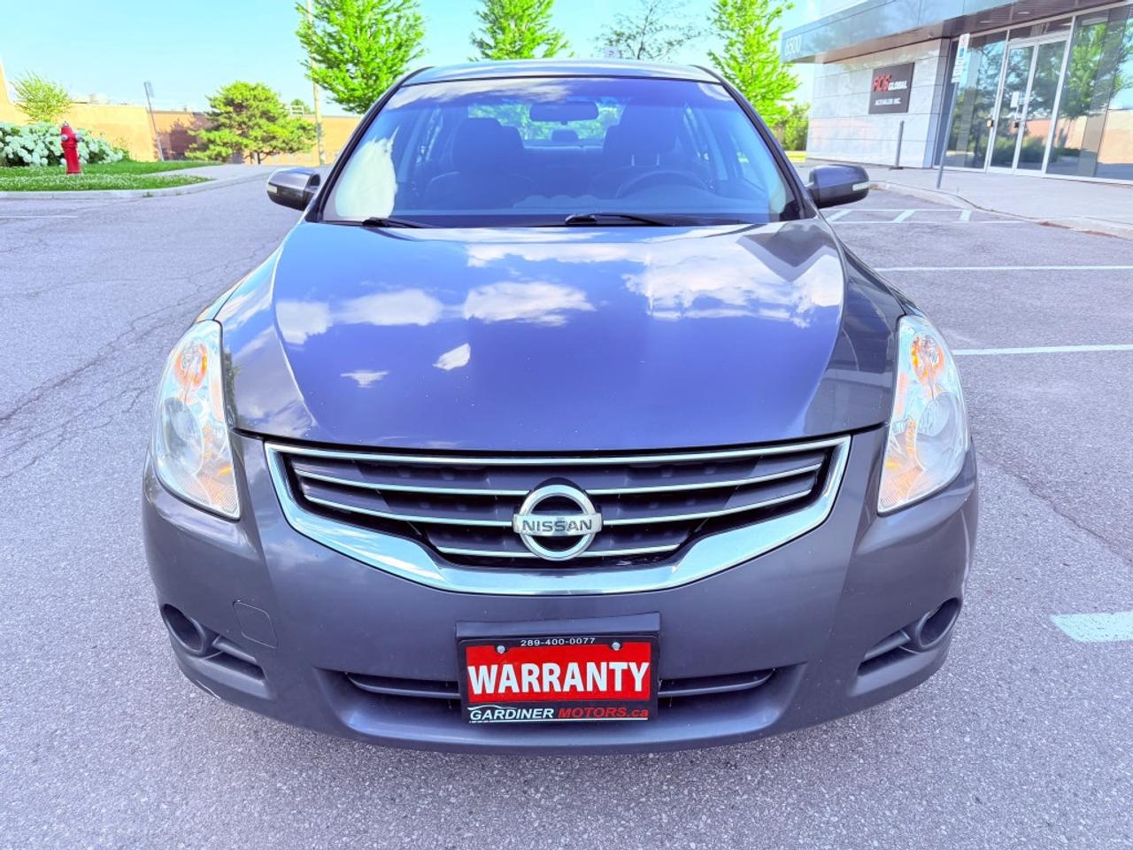 2012 Nissan Altima 4DR Sedan Photo1