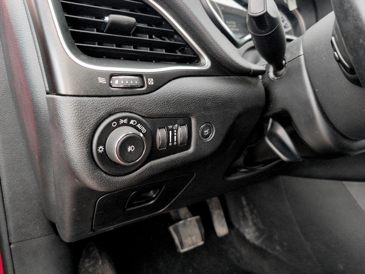 2019 Jeep Cherokee Trailhawk L Plus Photo