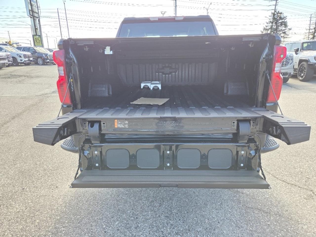2026 Chevrolet Silverado 1500 Custom Trail Boss Photo