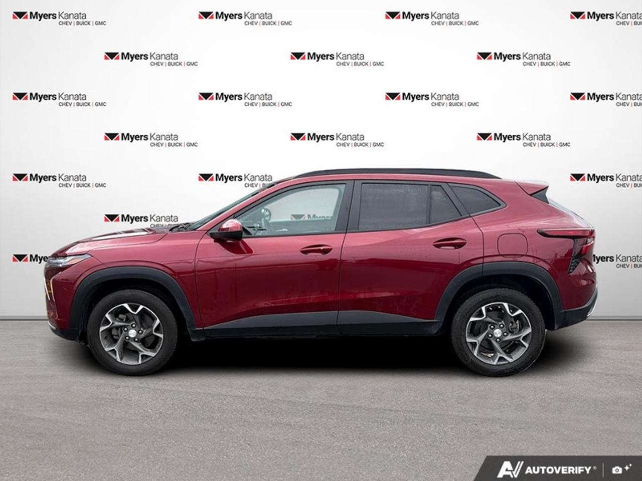 2024 Chevrolet Trax LT Photo5