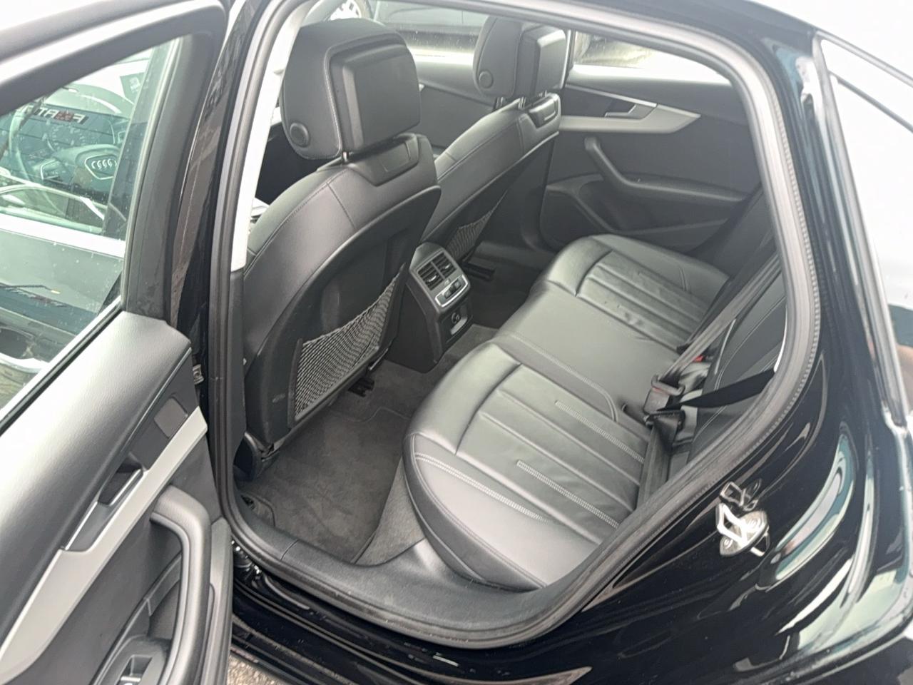 2024 Audi A4 Sedan Komfort