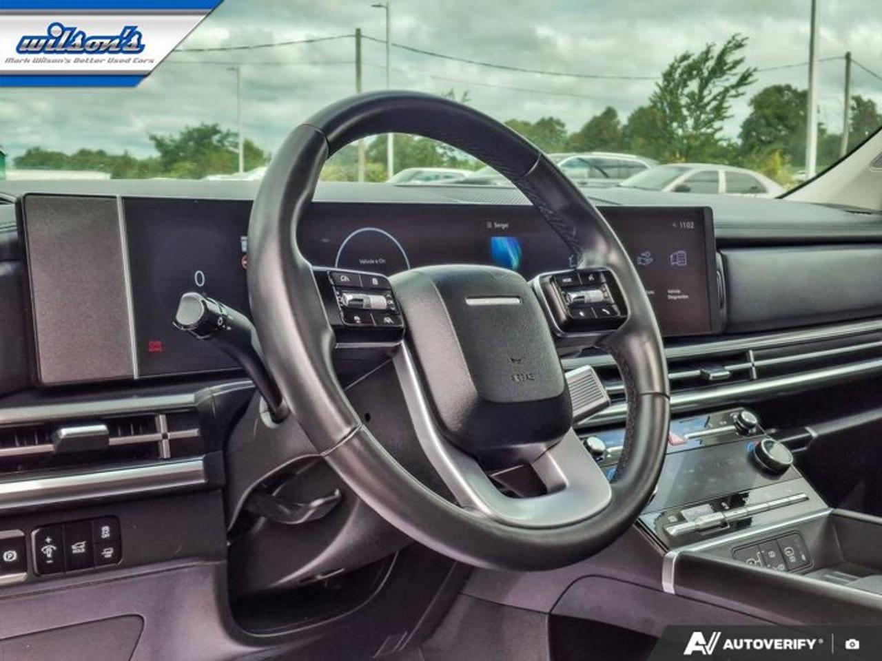 2025 Hyundai Santa Fe XRT AWD | 3rd Row | Sunroof | Leather | Heated Steering + Seats | Power Liftgate | and More ! Photo