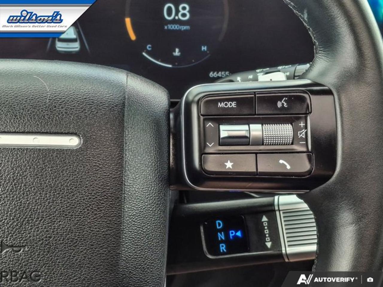 2025 Hyundai Santa Fe XRT AWD | 3rd Row | Sunroof | Leather | Heated Steering + Seats | Power Liftgate | and More ! Photo