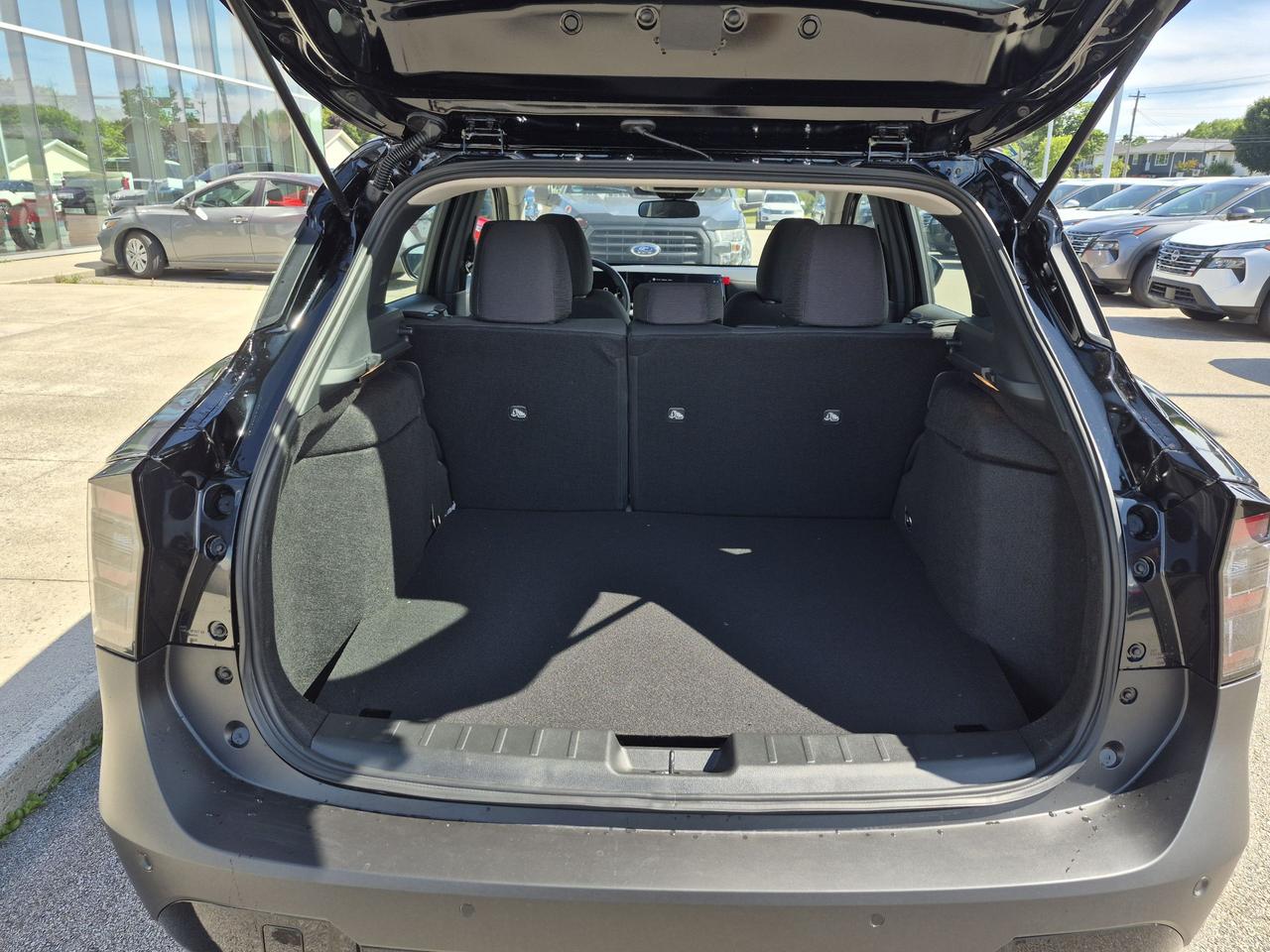 2026 Nissan Kicks S Photo4