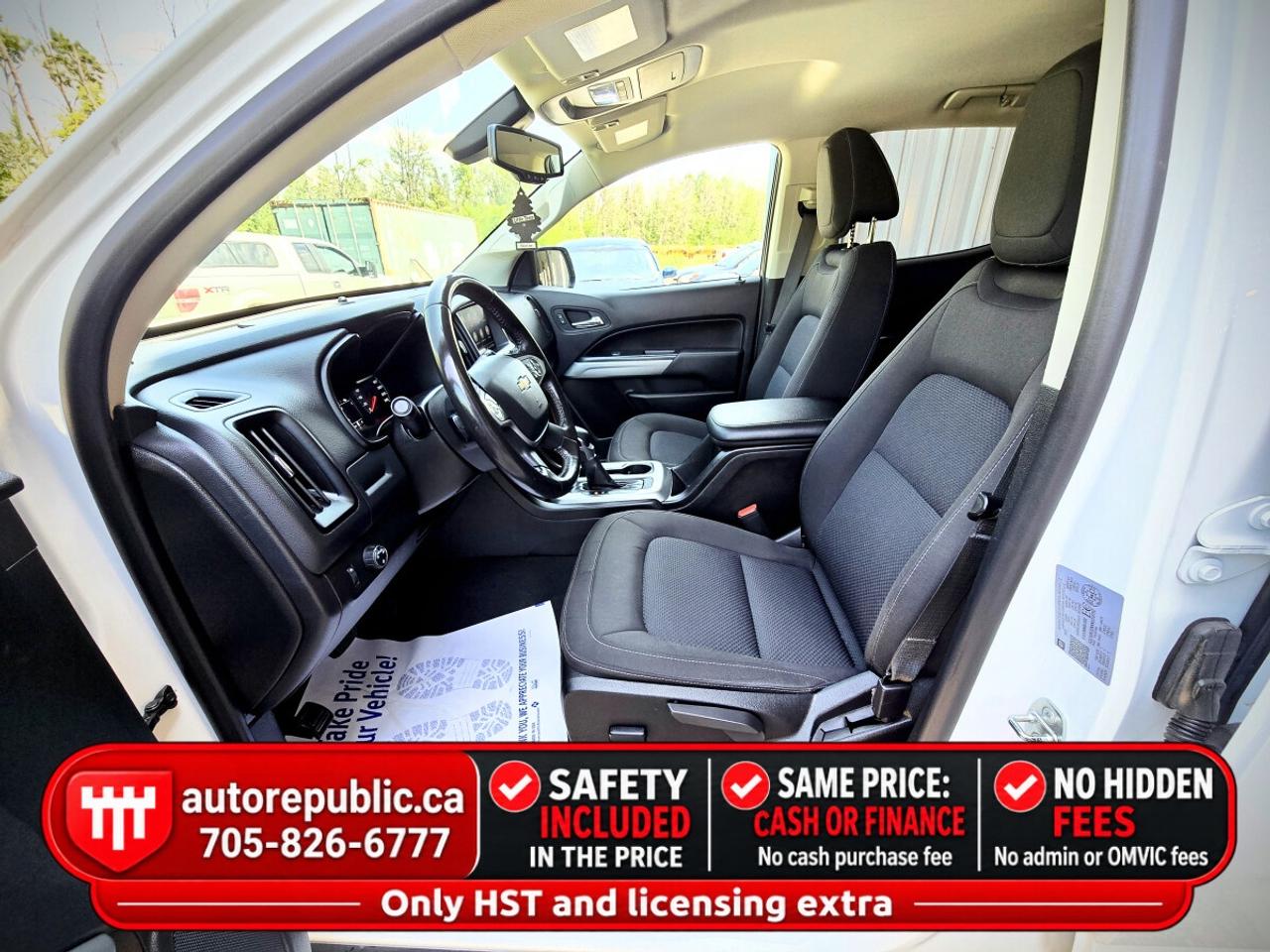 2022 Chevrolet Colorado Crew Cab 141" LT Certified One Owner Well Maintain Photo