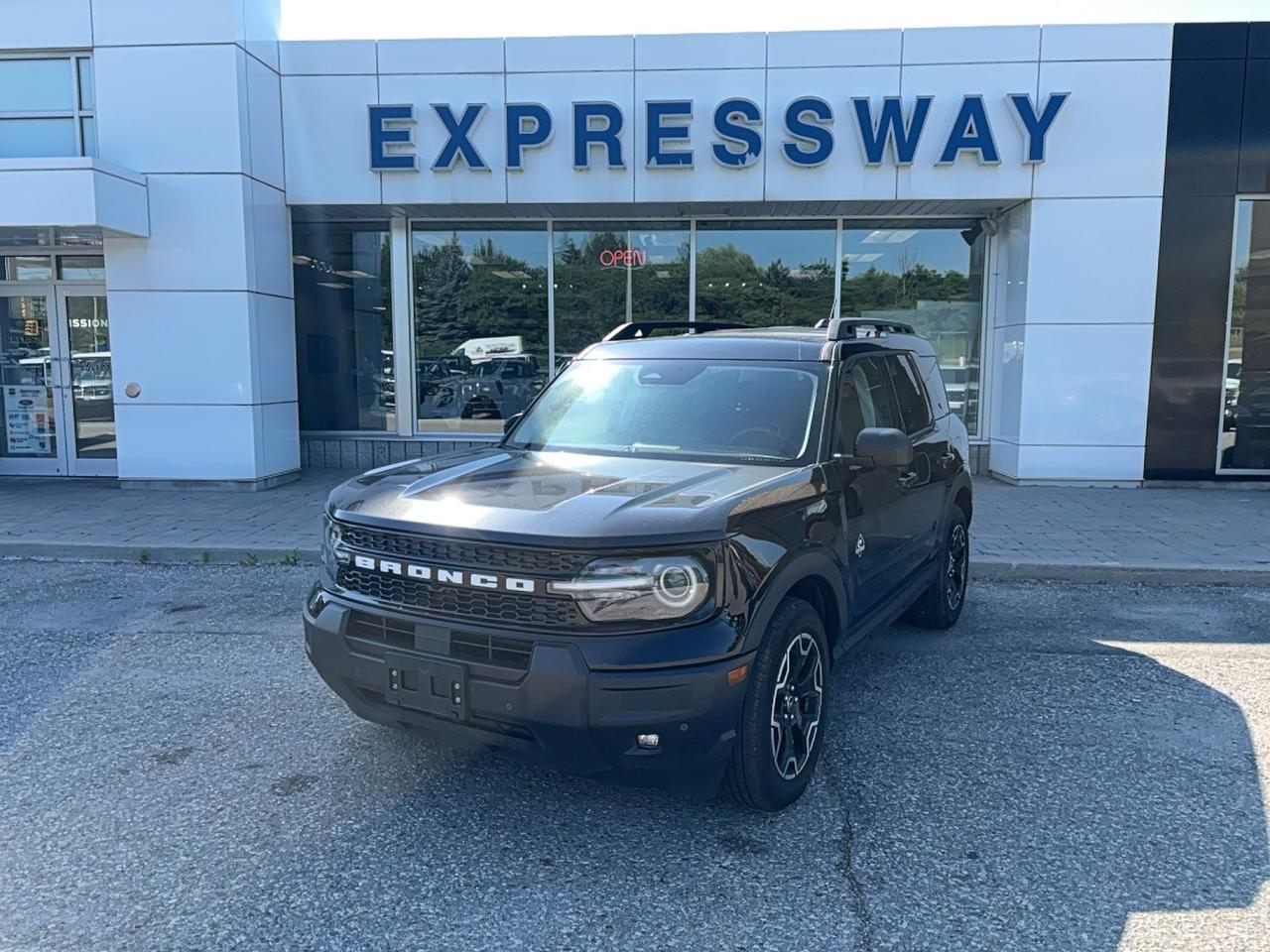 2025 Ford Bronco Sport OUTERBANKS WITH TECH PACKAGE! MOONROOF! LOADED! Photo0