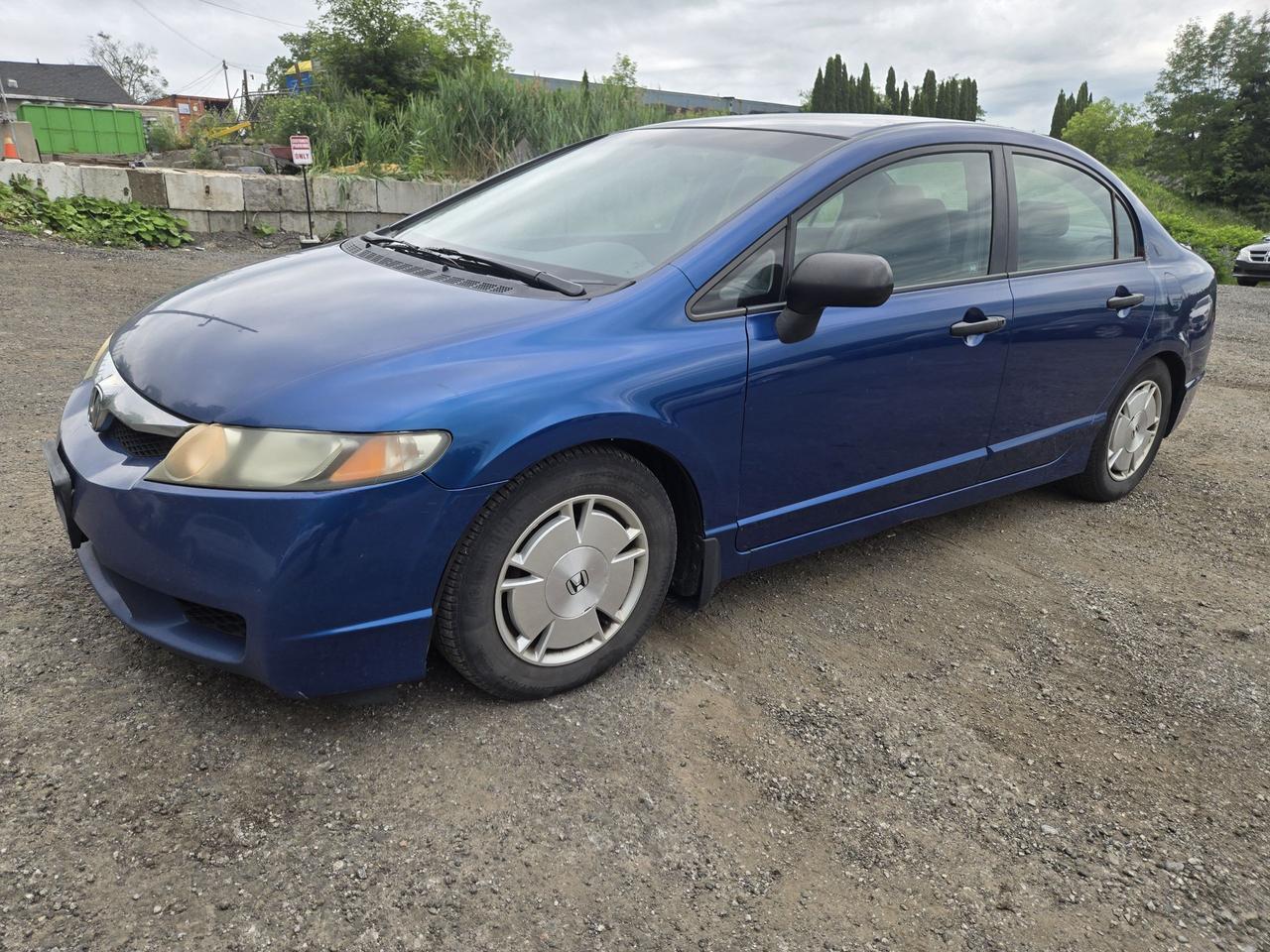 Used 2011 Honda Civic DX-G for sale in North York, ON