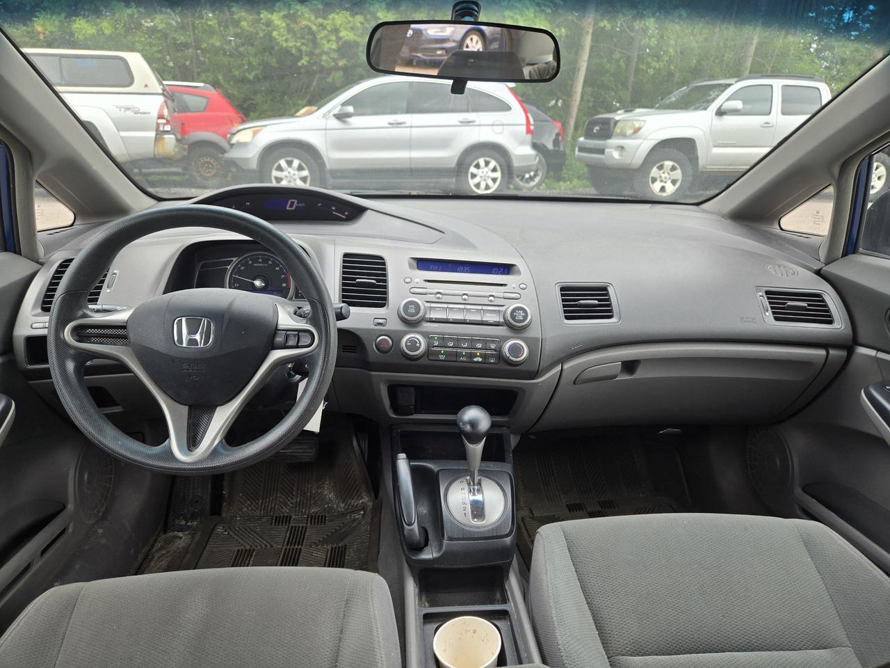 2011 Honda Civic DX-G - Photo #7