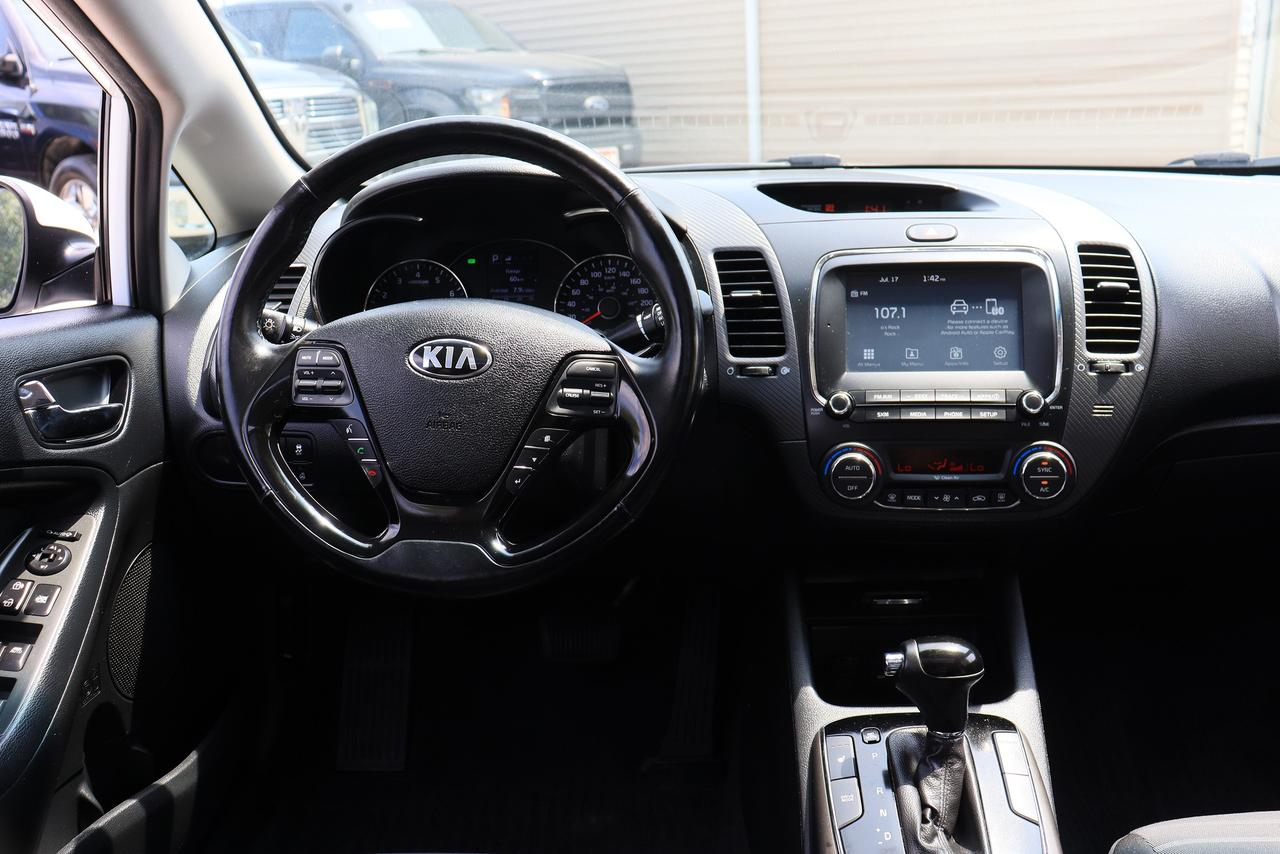 2018 Kia Forte EX | Auto | Sunroof | CarPlay | Cam | Alloys ++ Photo35