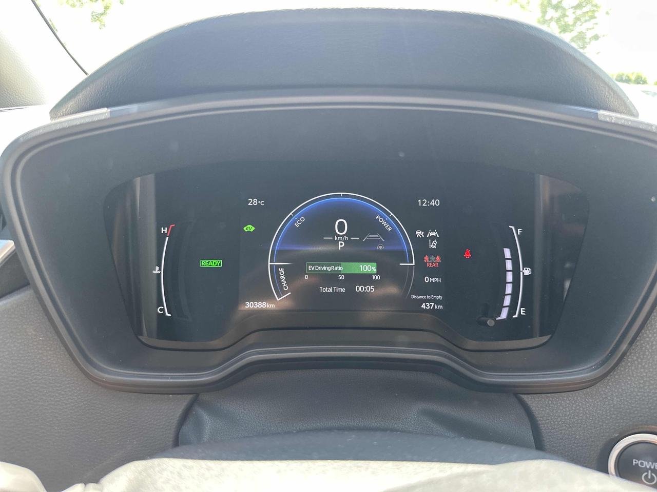 2024 Toyota Corolla Hybrid LE | AWD | CarPlay | Cam | Like New! Photo10