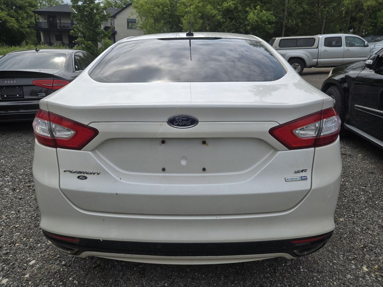 2013 Ford Fusion SE - Photo #5