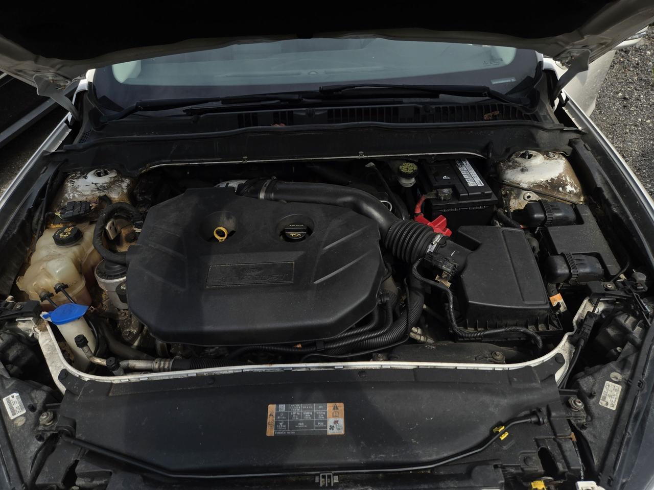 2013 Ford Fusion SE - Photo #14