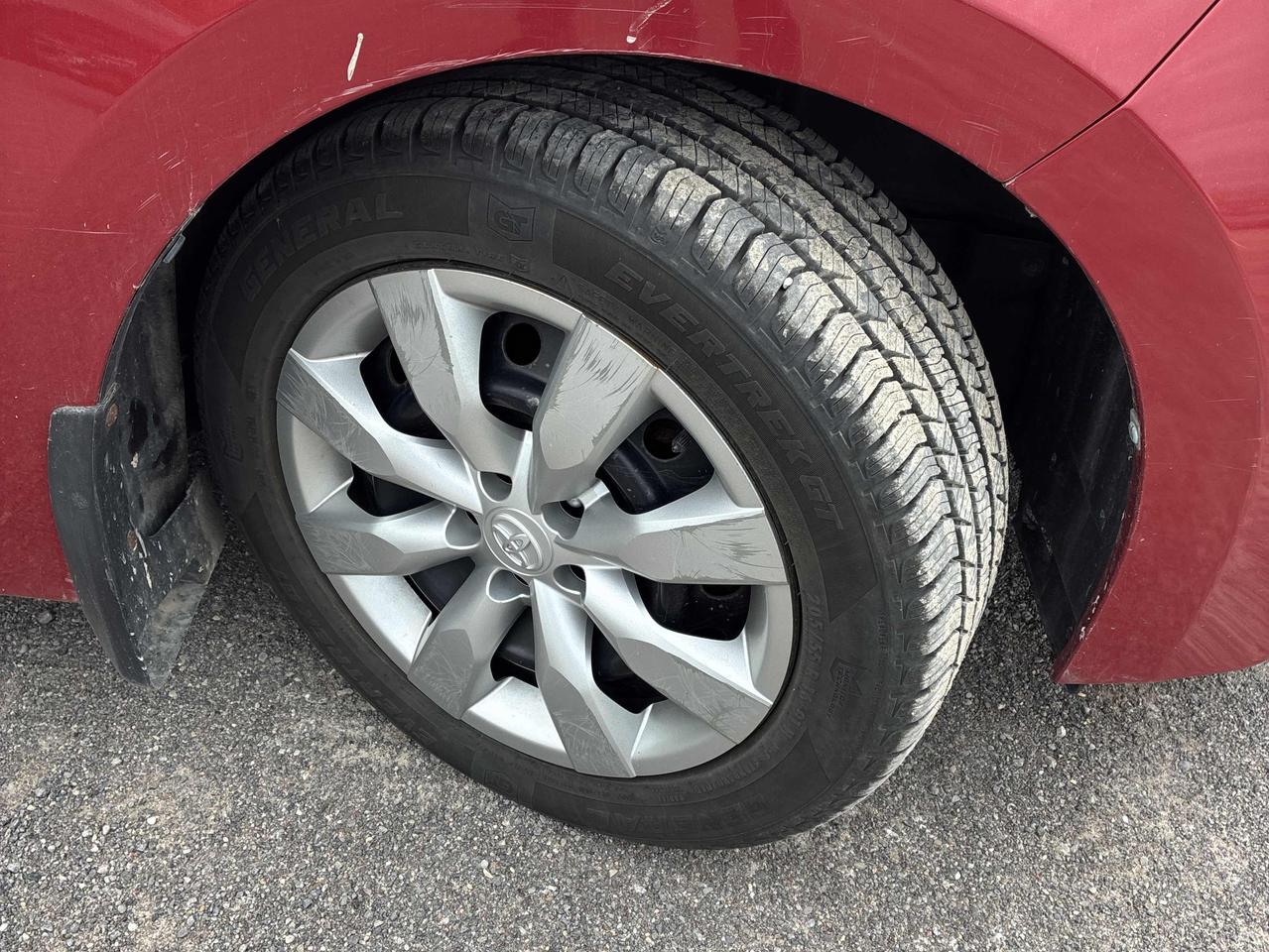 2014 Toyota Corolla LE, HEATED SEATS, BACK-UP CAM AND MORE!! - Photo #12