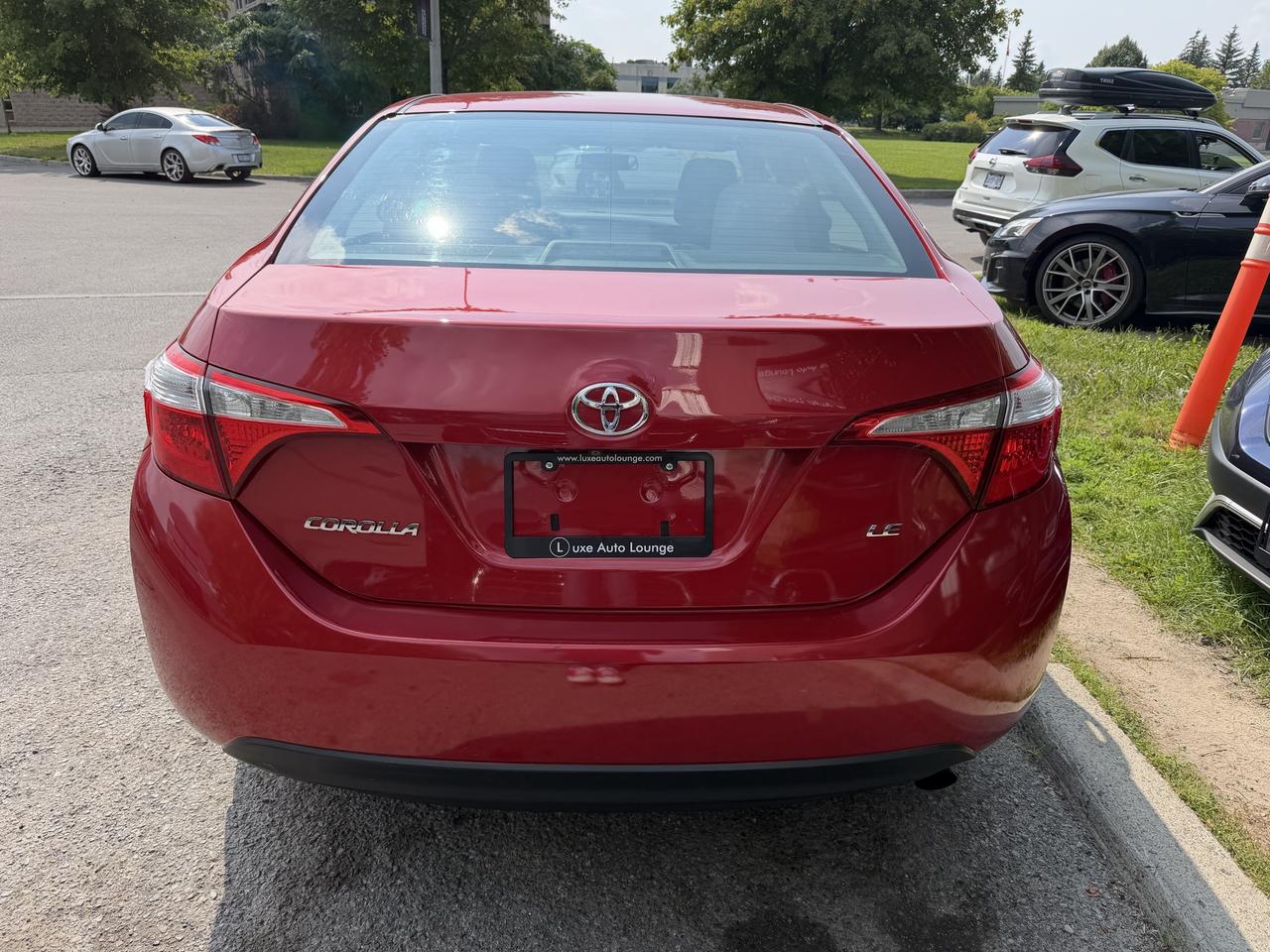 2014 Toyota Corolla LE, HEATED SEATS, BACK-UP CAM AND MORE!! Photo