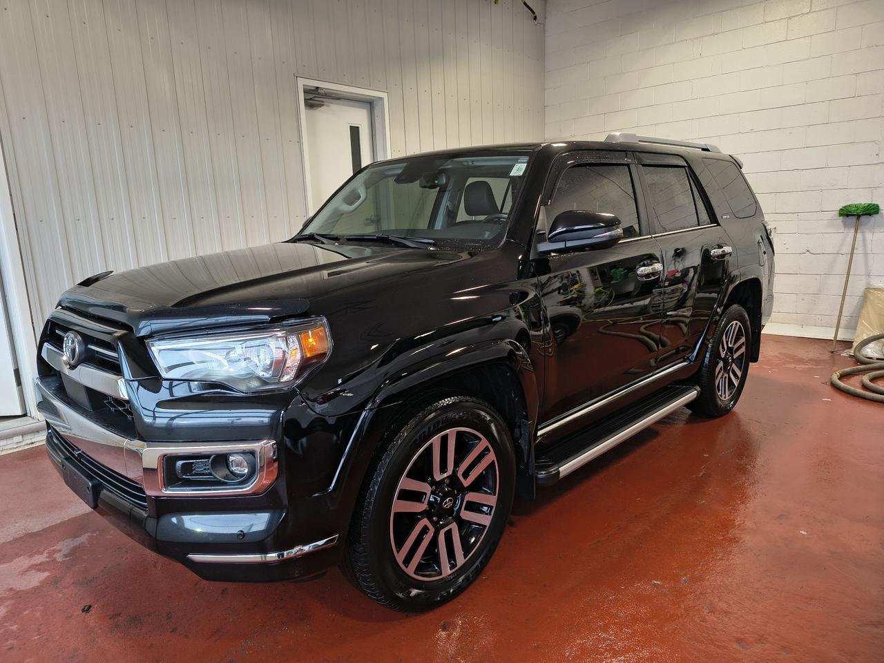 2024 Toyota 4Runner Limited Photo0