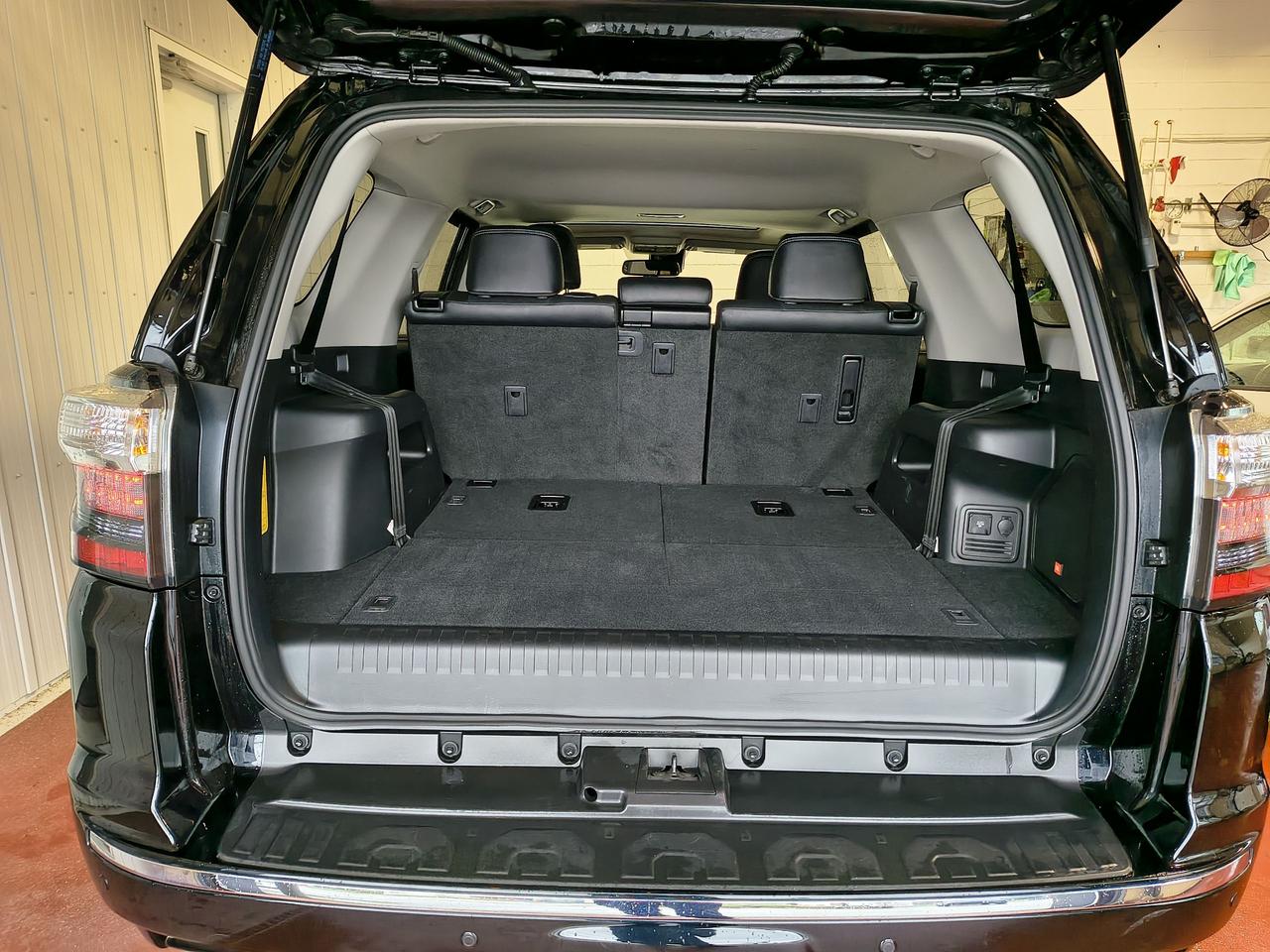 2024 Toyota 4Runner Limited Photo0