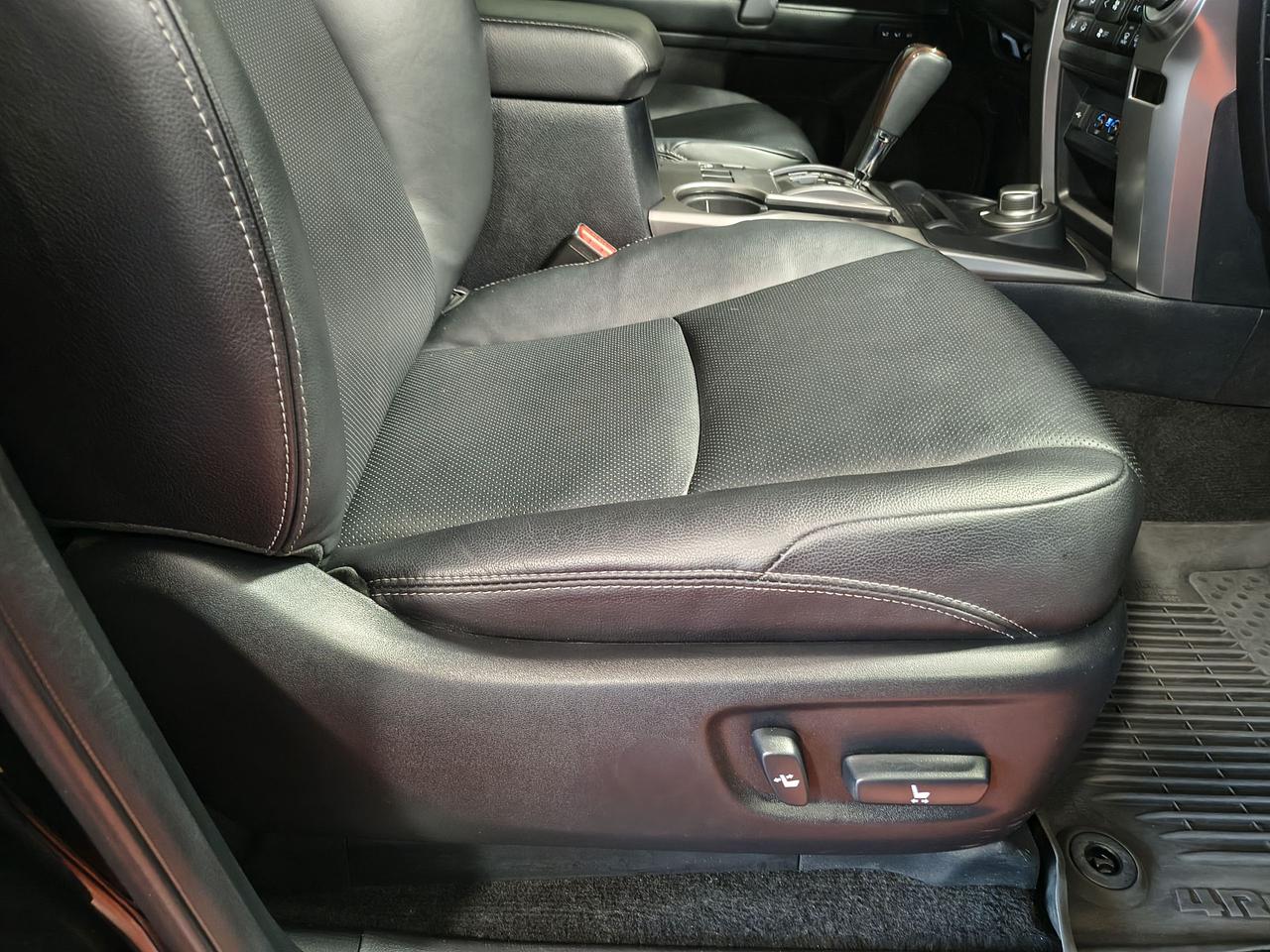 2024 Toyota 4Runner Limited Photo0