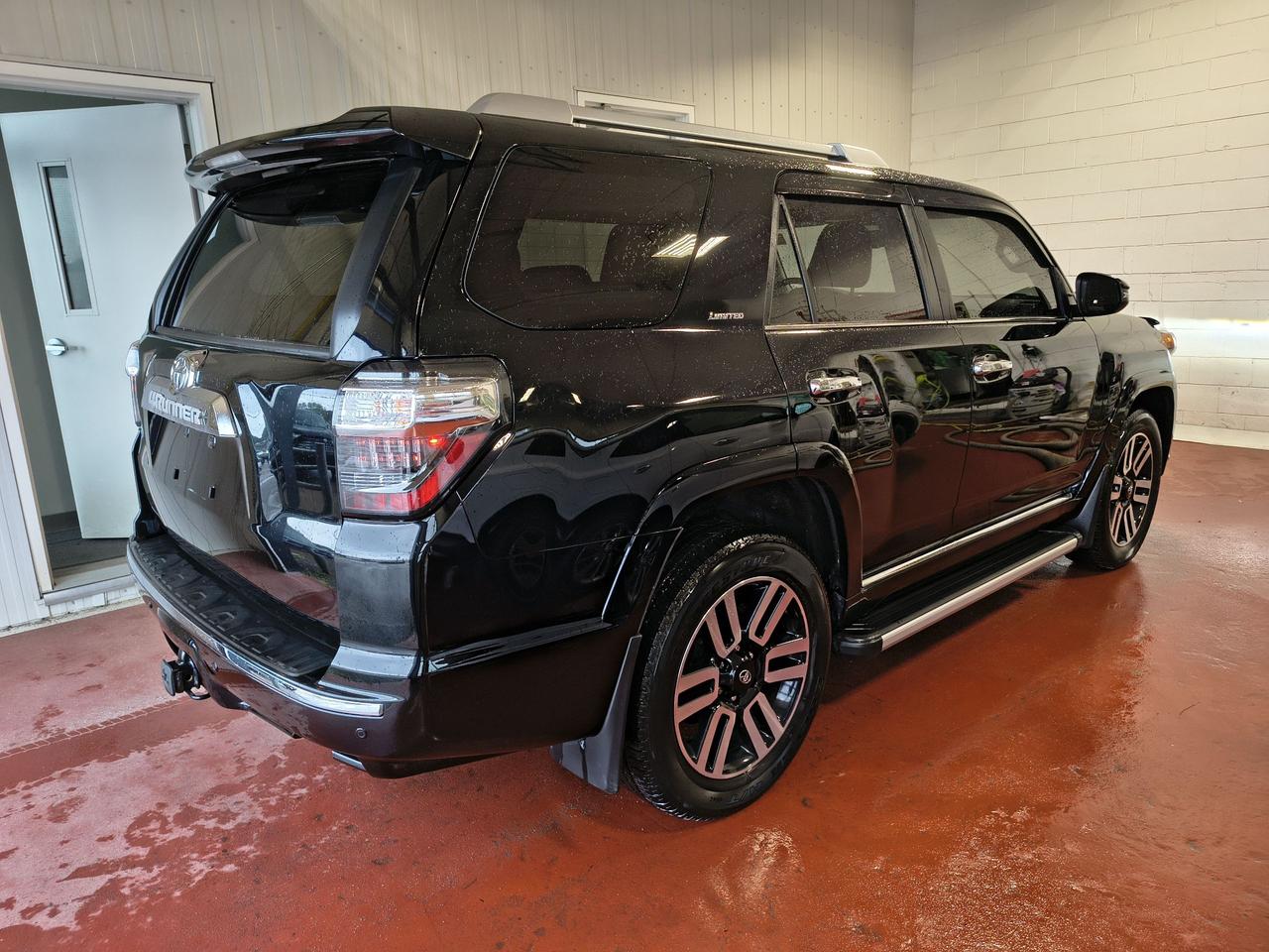 2024 Toyota 4Runner Limited Photo