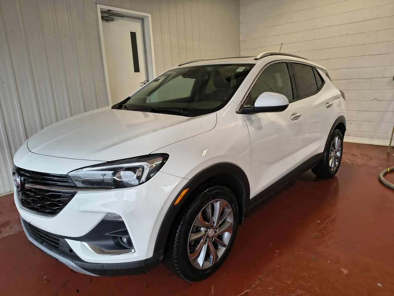 2023 Buick Encore GX Essence Photo0