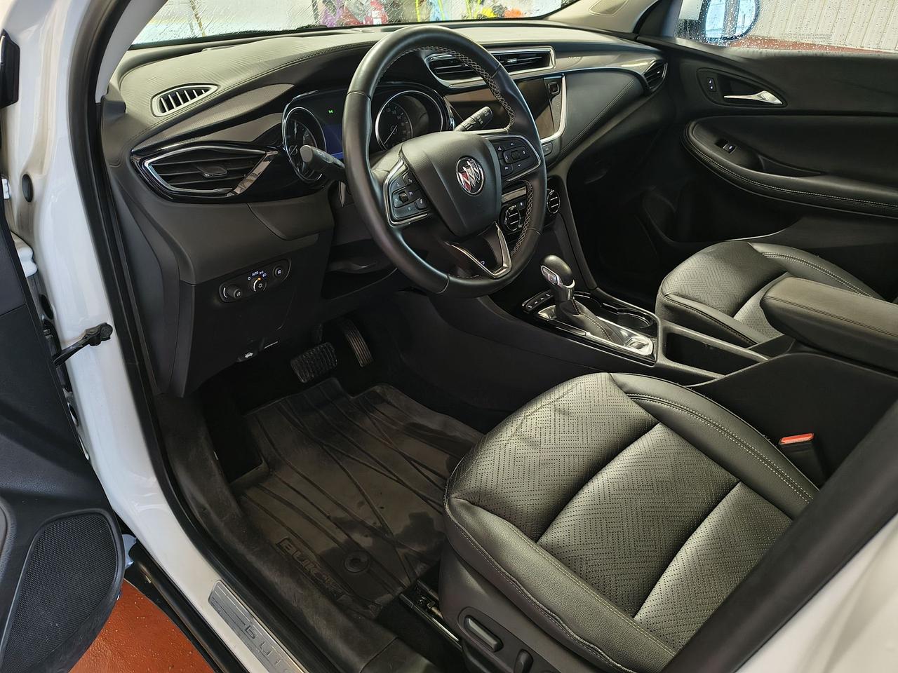 2023 Buick Encore GX Essence Photo0