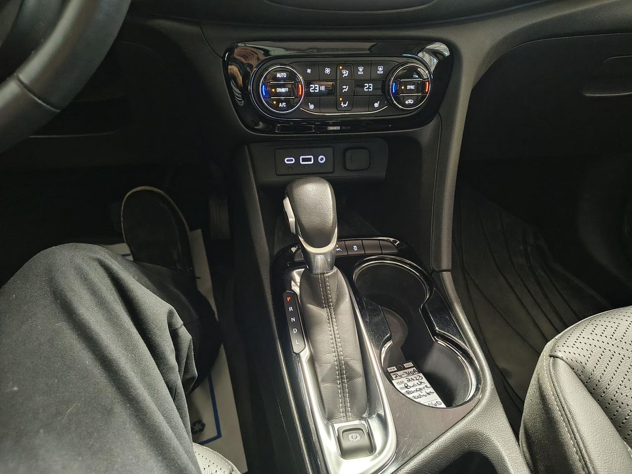 2023 Buick Encore GX Essence Photo