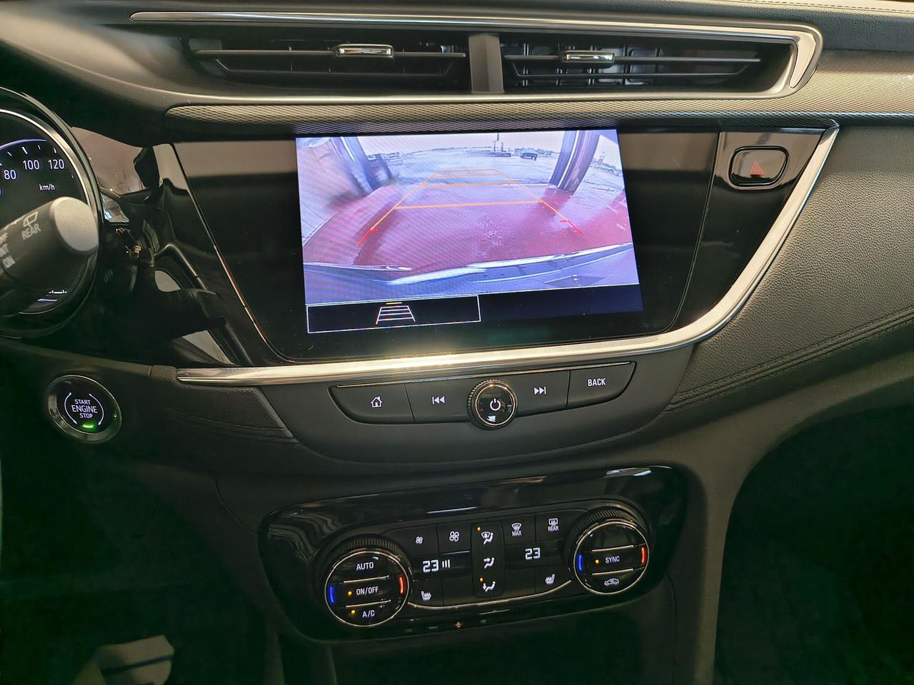 2023 Buick Encore GX Essence Photo0