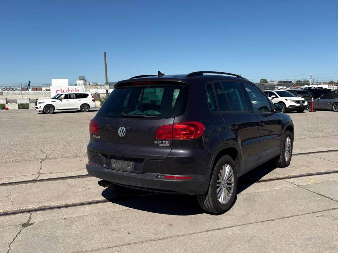 2016 Volkswagen Tiguan COMFORTLINE, GPS, B/U CAM, HEATED SEATS & MORE!! Photo33