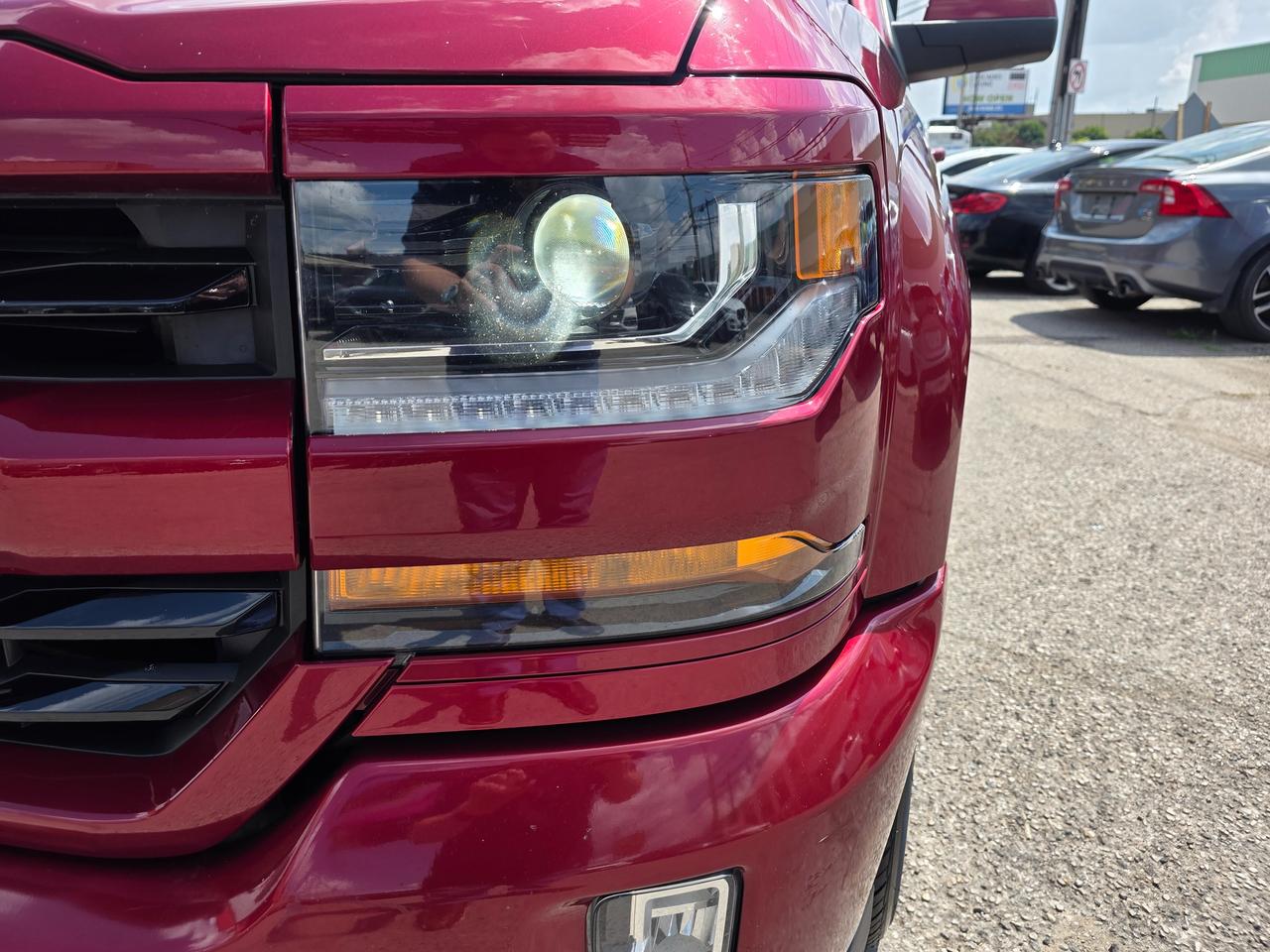 2018 Chevrolet Silverado 1500 LT 4WD Crew Cab Photo