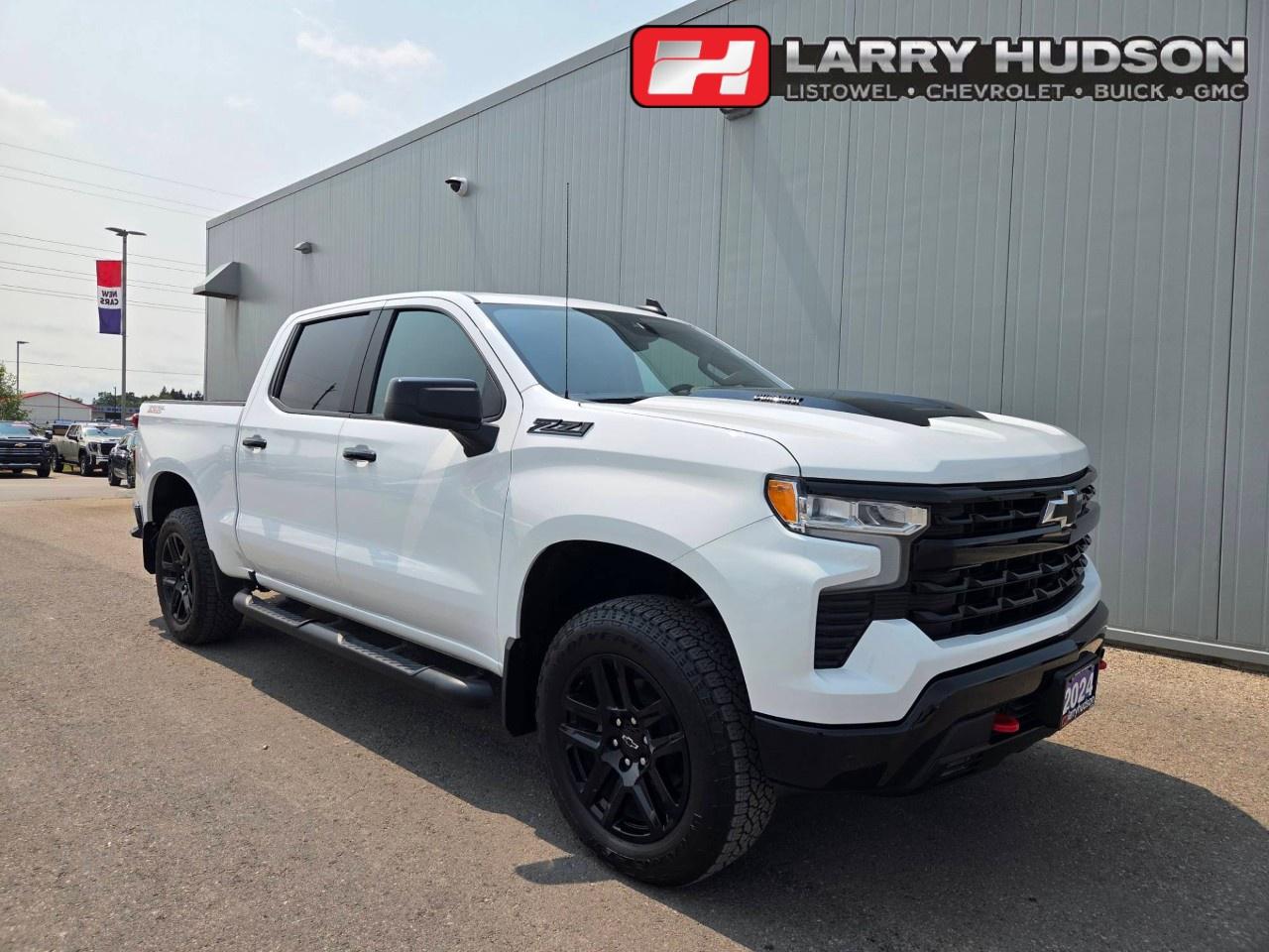 2024 Chevrolet Silverado 1500 Crew Cab Short Box 4-Wheel Drive LT Trail Boss Photo0