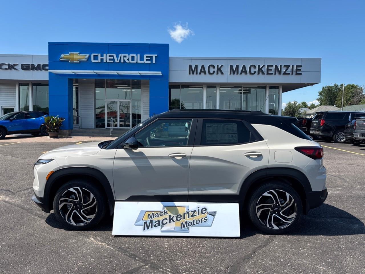 2026 Chevrolet TrailBlazer RS New Sporty 5 Passenger AWD SUV with a Panoramic Sunroof, Heated Front Seats, Heated Steering Wheel, Adaptive Cruise Control, Wireless Phone Charging, Hands Free Power Liftgate and a 11 Touchscreen Rad Photo
