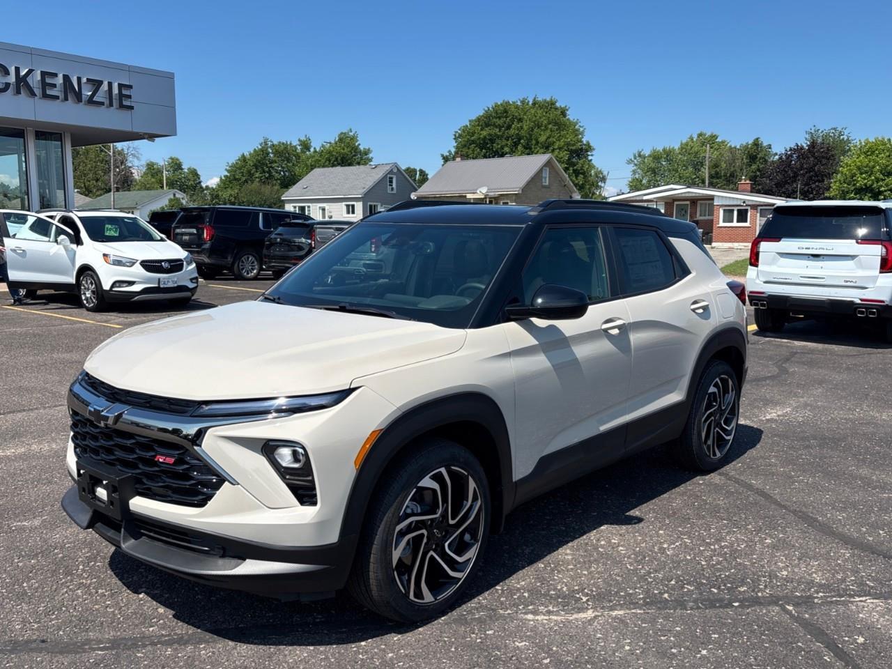 2026 Chevrolet TrailBlazer RS New Sporty 5 Passenger AWD SUV with a Panoramic Sunroof, Heated Front Seats, Heated Steering Wheel, Adaptive Cruise Control, Wireless Phone Charging, Hands Free Power Liftgate and a 11 Touchscreen Rad Photo