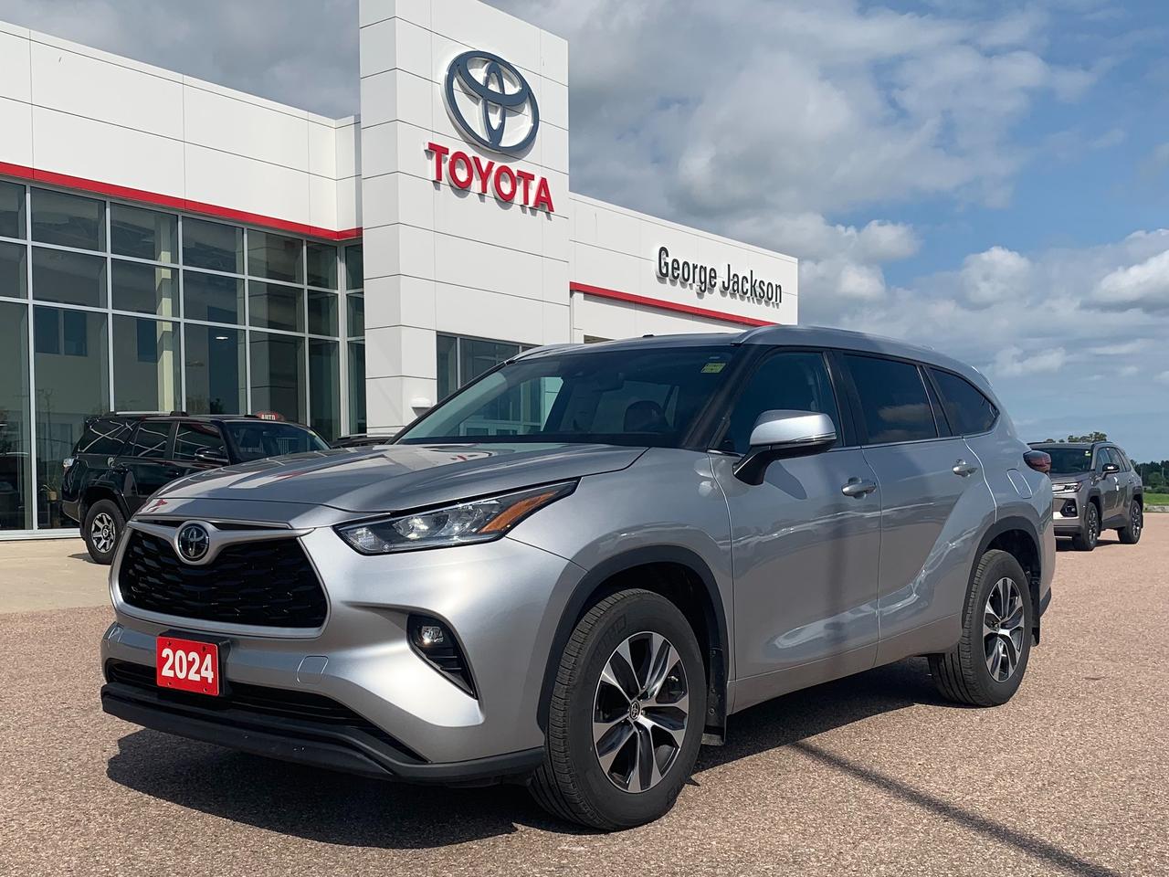 2024 Toyota Highlander XLE Photo