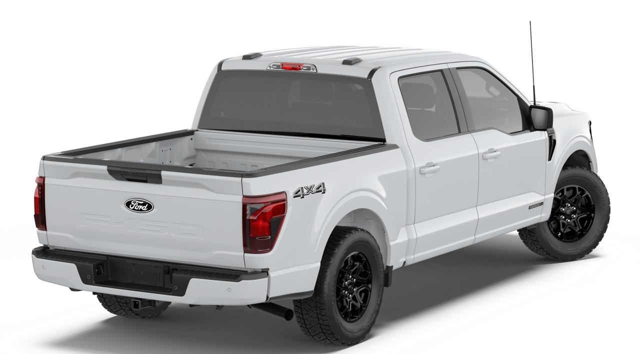 2026 Ford F-150 XLT 4WD SuperCrew 5.5' Box Hybrid Photo2