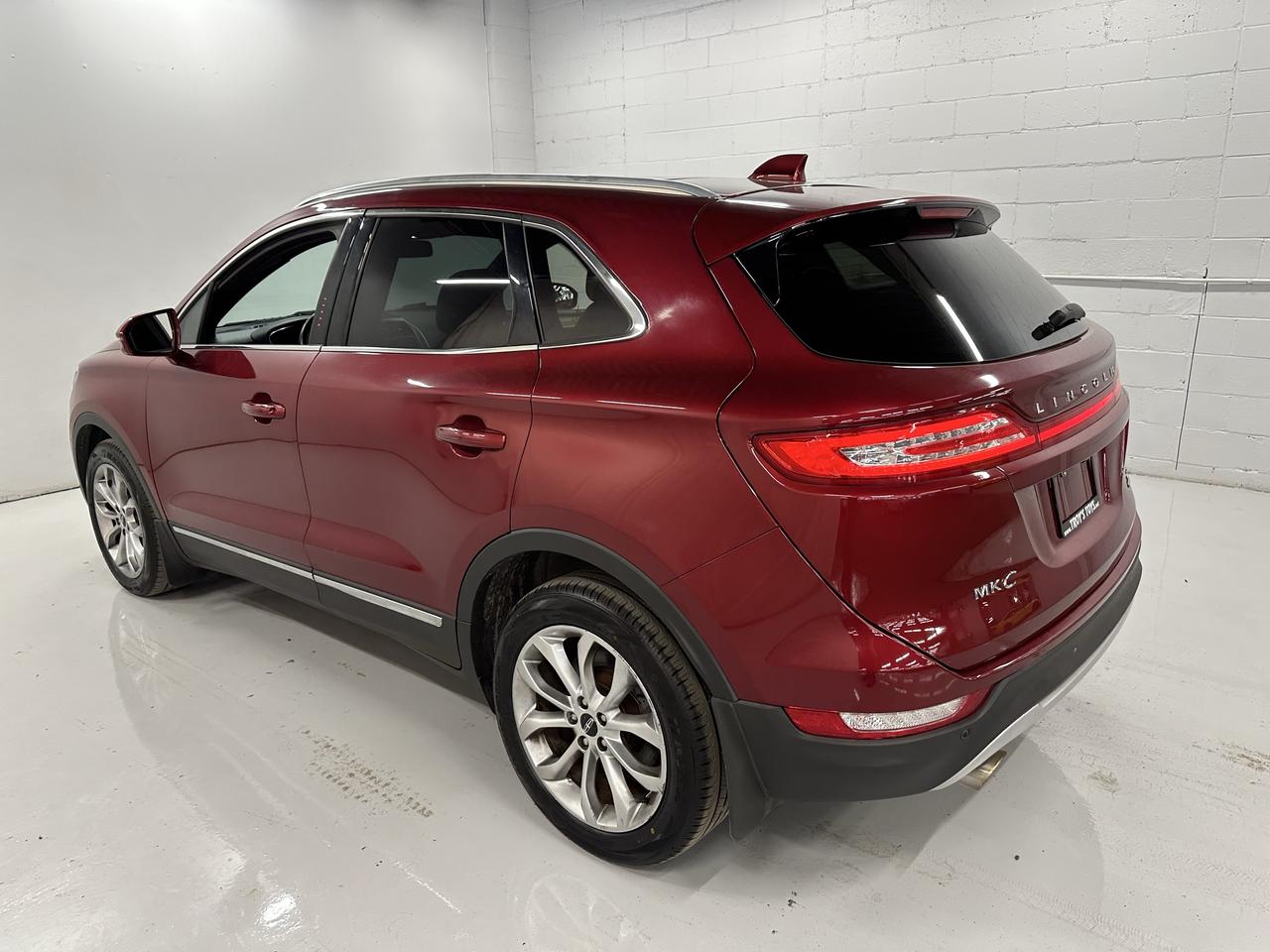 2015 Lincoln MKC AWD 4DR Photo4