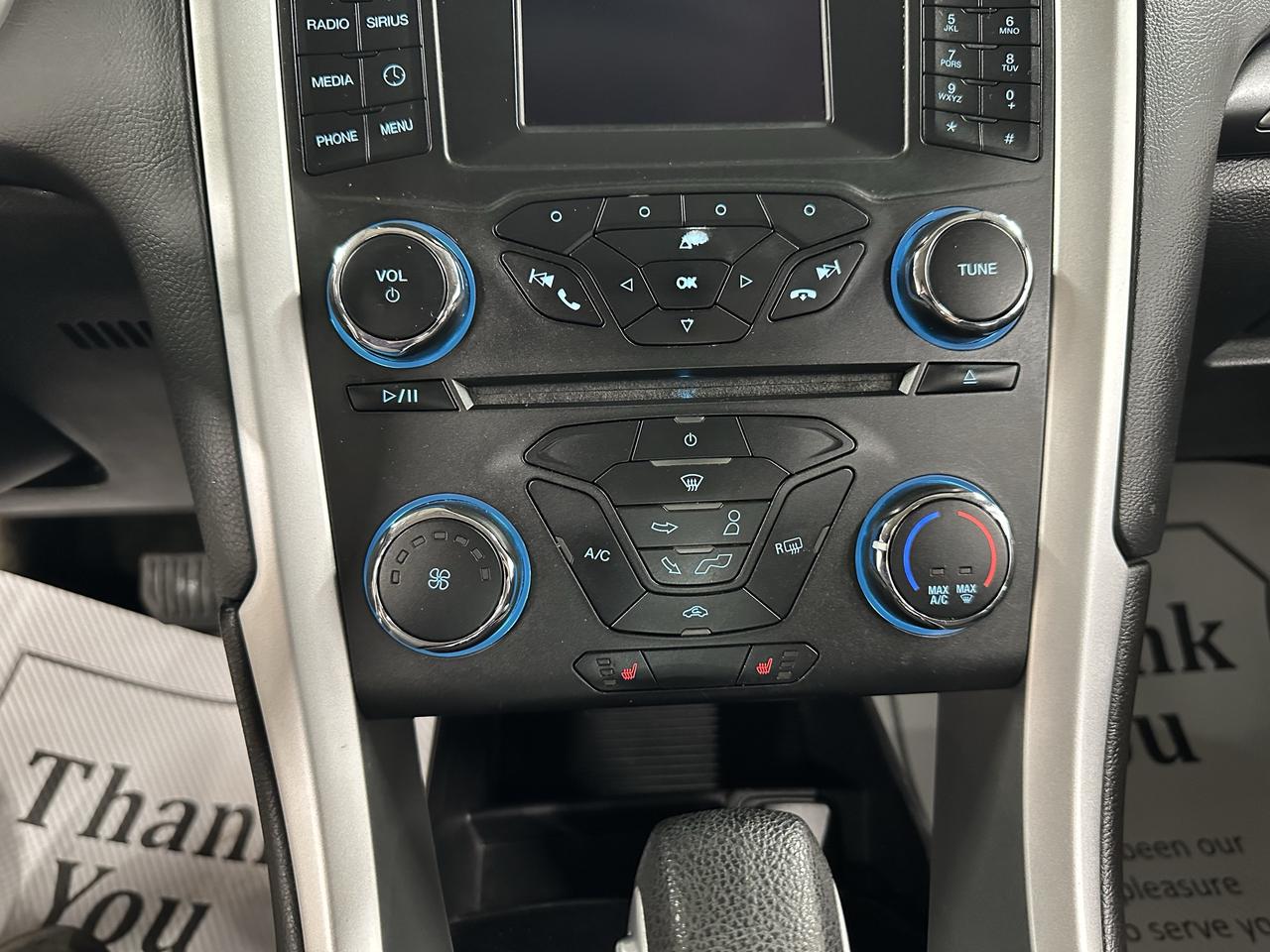 2016 Ford Fusion 4dr Sdn SE FWD Photo18