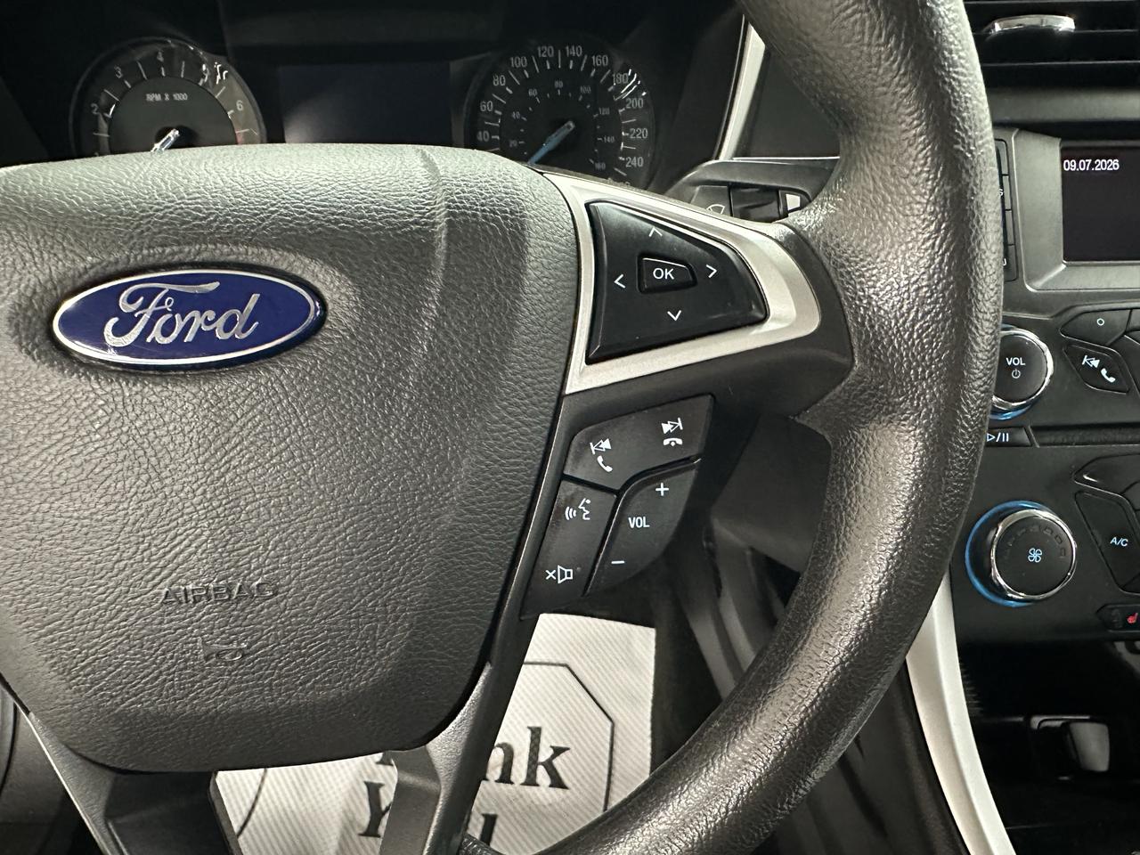 2016 Ford Fusion 4dr Sdn SE FWD Photo36