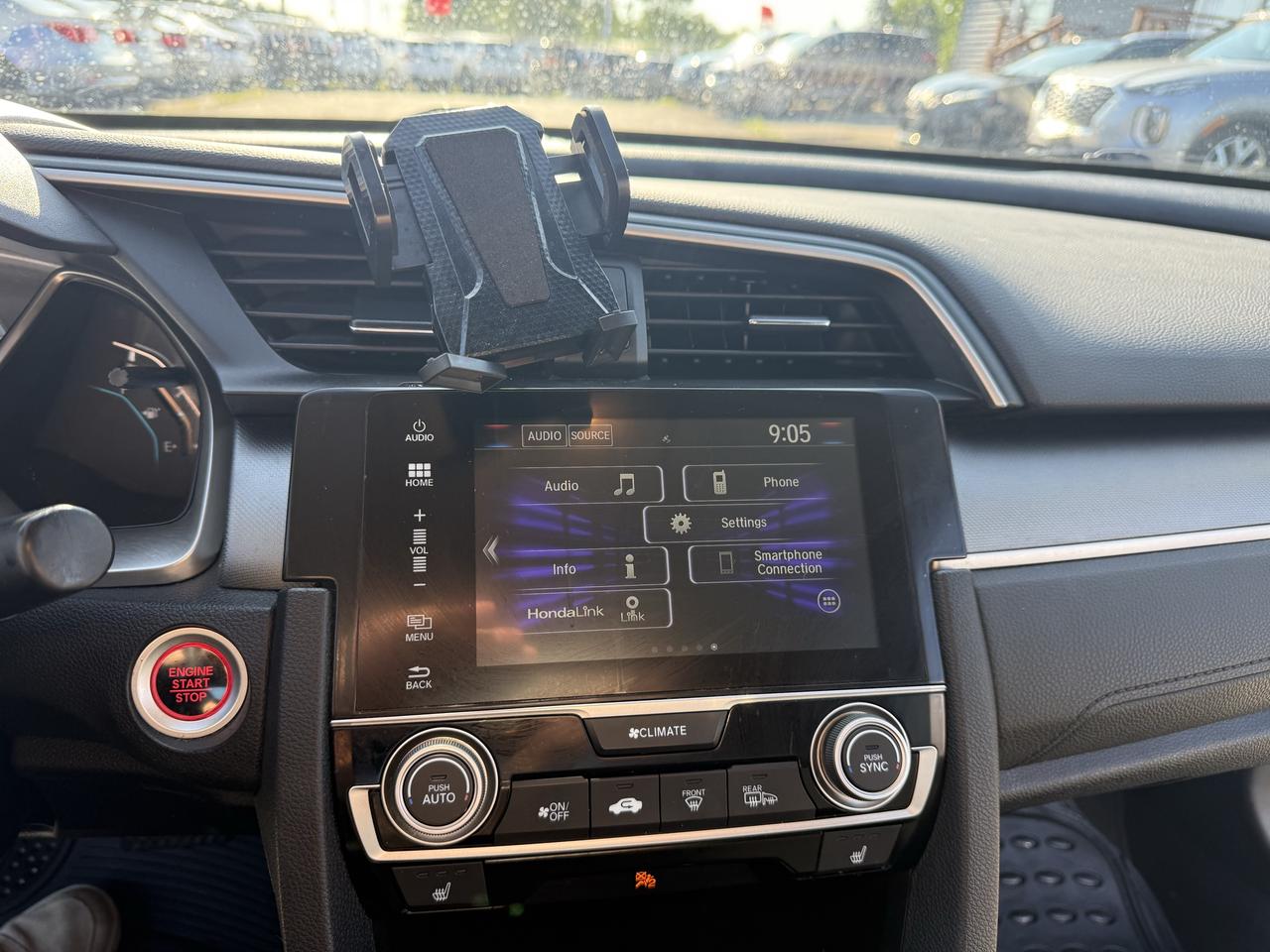 2017 Honda Civic 4dr CVT EX Photo