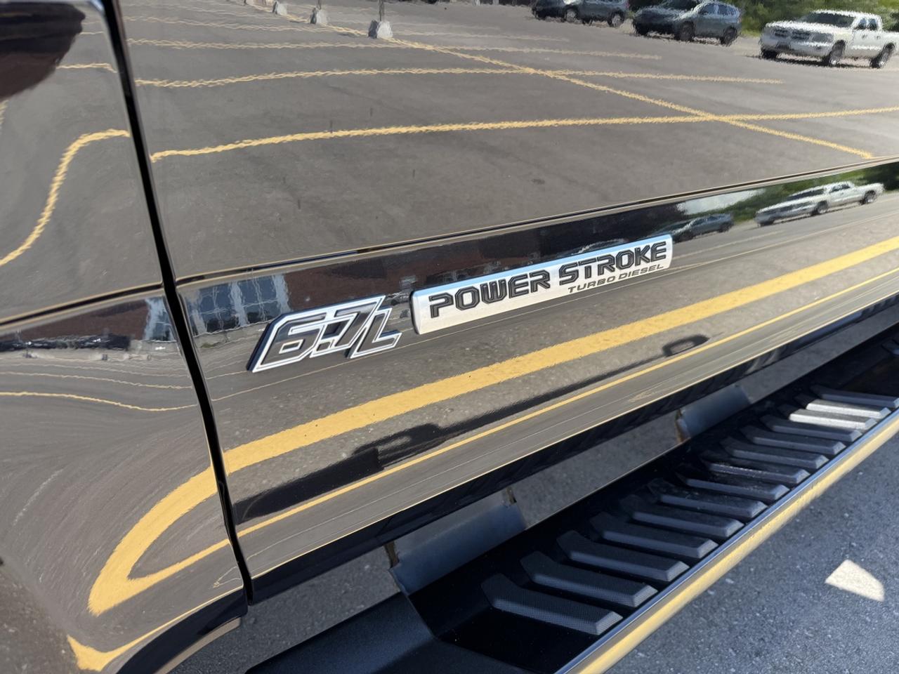 2019 Ford F-250 SUPER DUTY Lariat Photo