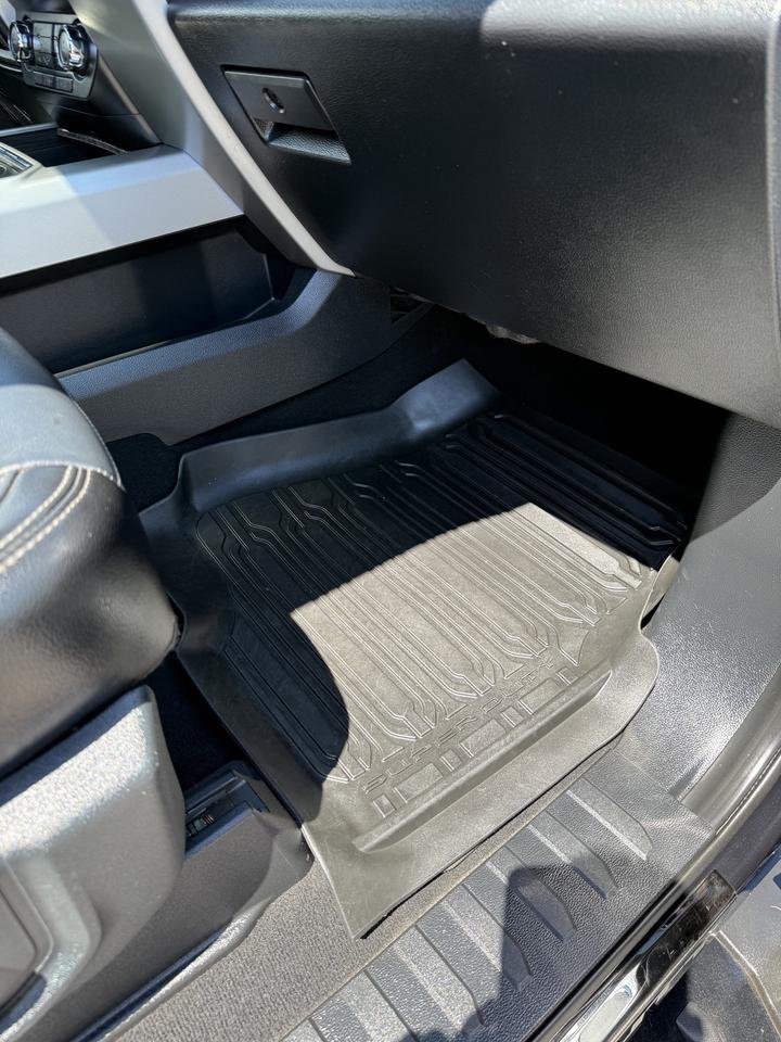 2019 Ford F-250 SUPER DUTY Lariat Photo