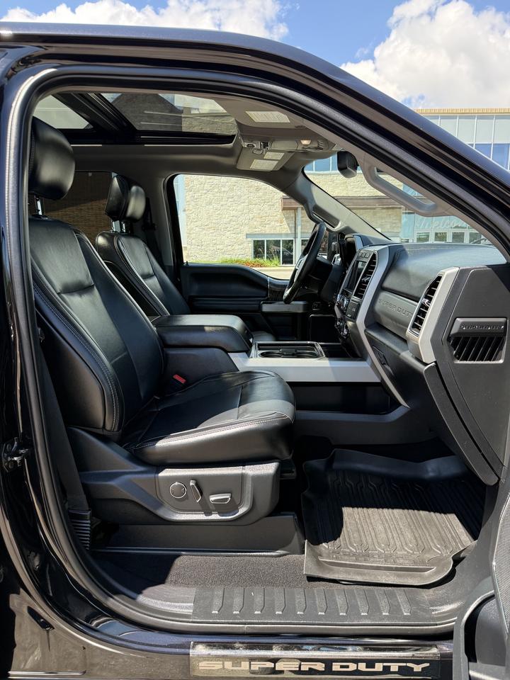 2019 Ford F-250 SUPER DUTY Lariat Photo