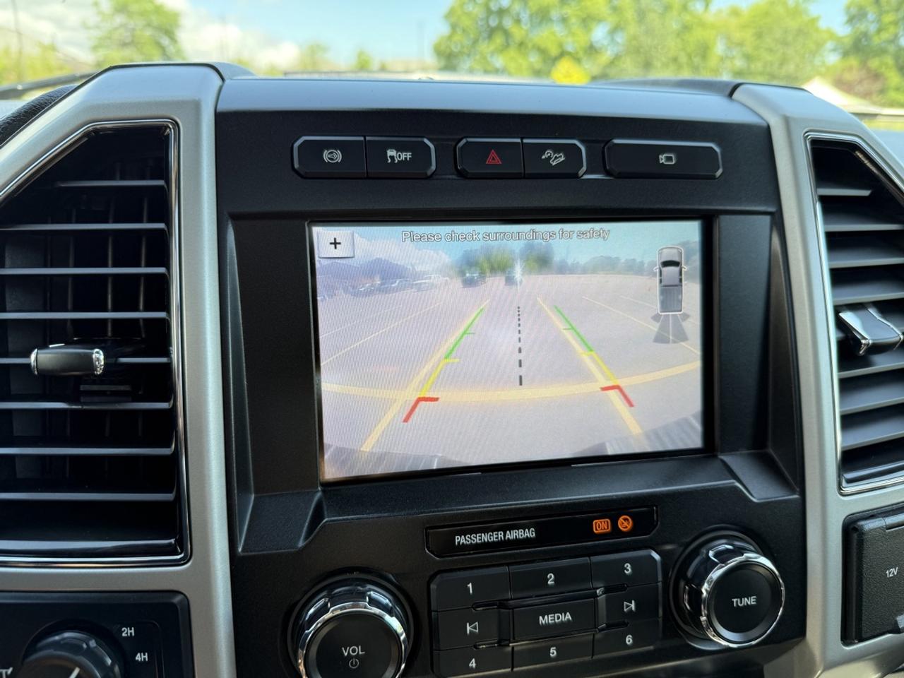 2019 Ford F-250 SUPER DUTY Lariat Photo