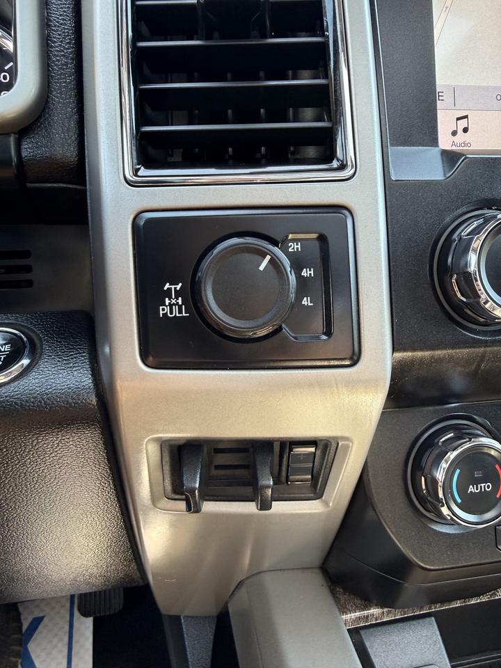 2019 Ford F-250 SUPER DUTY Lariat Photo